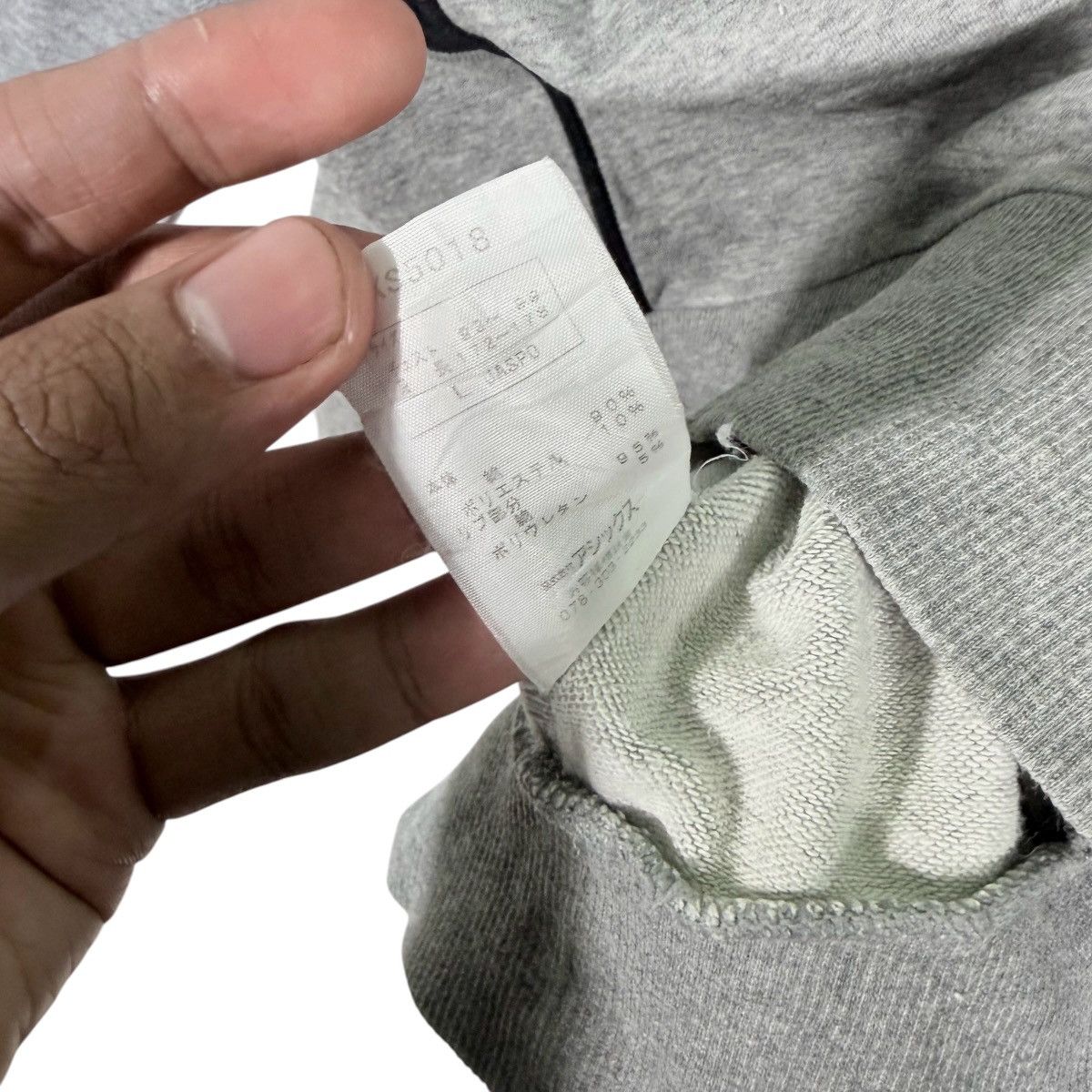 Asics Asics sweatshirt big logo Size US L / EU 52-54 / 3 - 4 Thumbnail