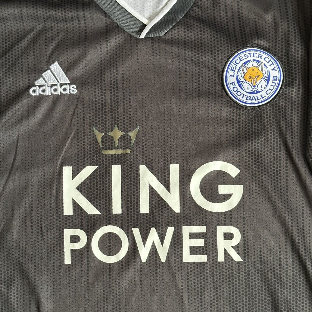Adidas 2019 Leicester adidas Away Shirt Size US M / EU 48-50 / 2 - 2 Thumbnail