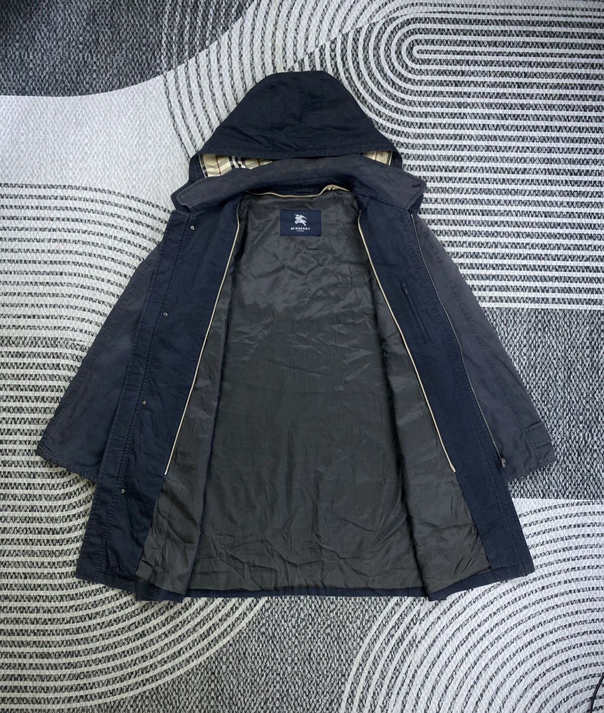 Burberry Vintage Burberry London Nova Check Hoodie Long Jacket Size US XL / EU 56 / 4 - 6 Thumbnail