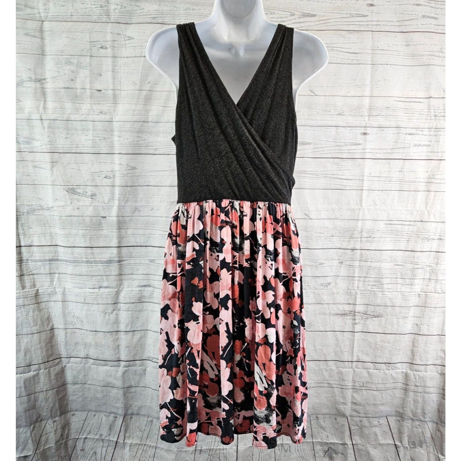 Loft LOFT Ann Taylor Womens Dress M Floral Sleeveless V-Neck Short Multicolor 90s? (No, remove) Size M / US 6-8 / IT 42-44 - 4 Thumbnail