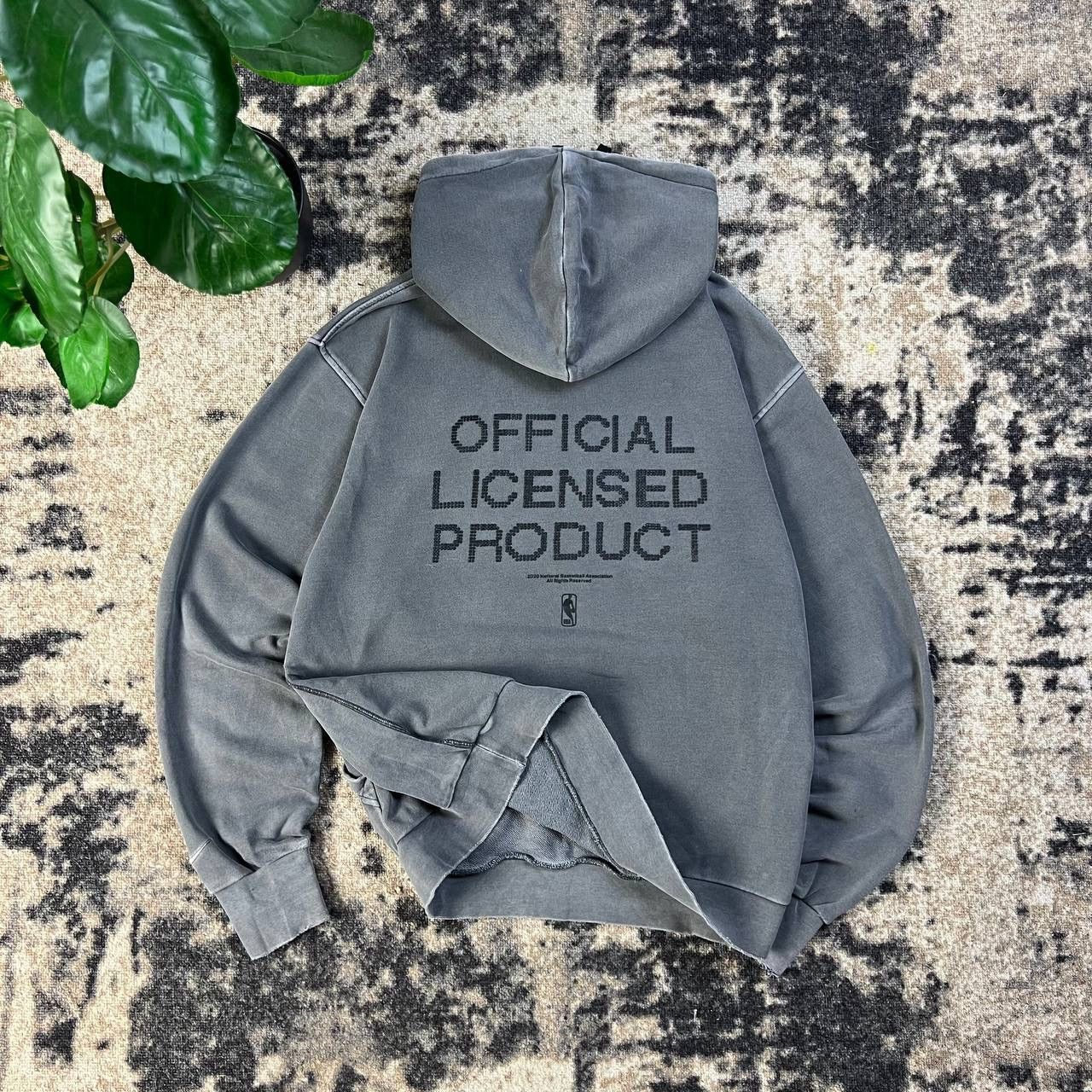 Nike Vintage Nike x NBA Big Logo Garment Dyed Distressed Hoodie Size US L / EU 52-54 / 3 - 2 Thumbnail