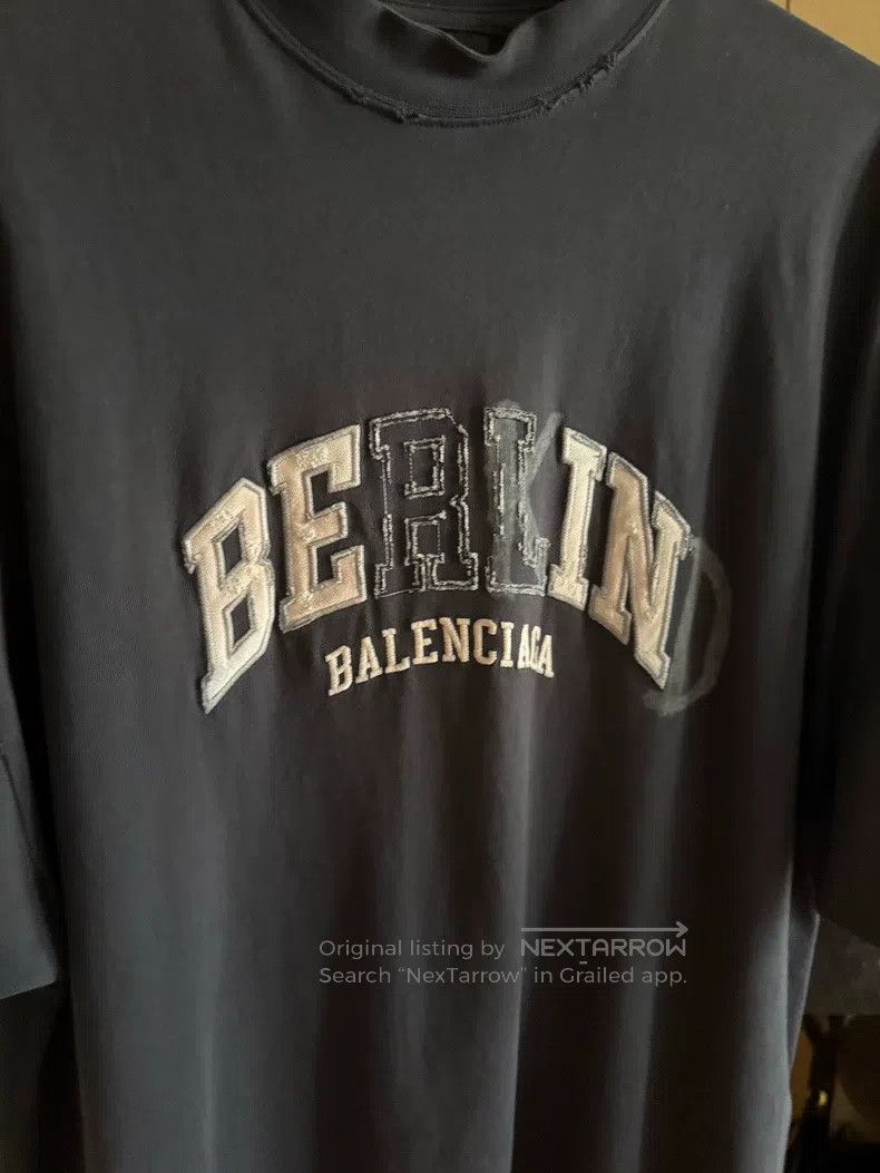 Balenciaga Balenciaga Logo Lettering Print Round Neck Short Sleeve T- Size US S / EU 44-46 / 1 - 4 Thumbnail