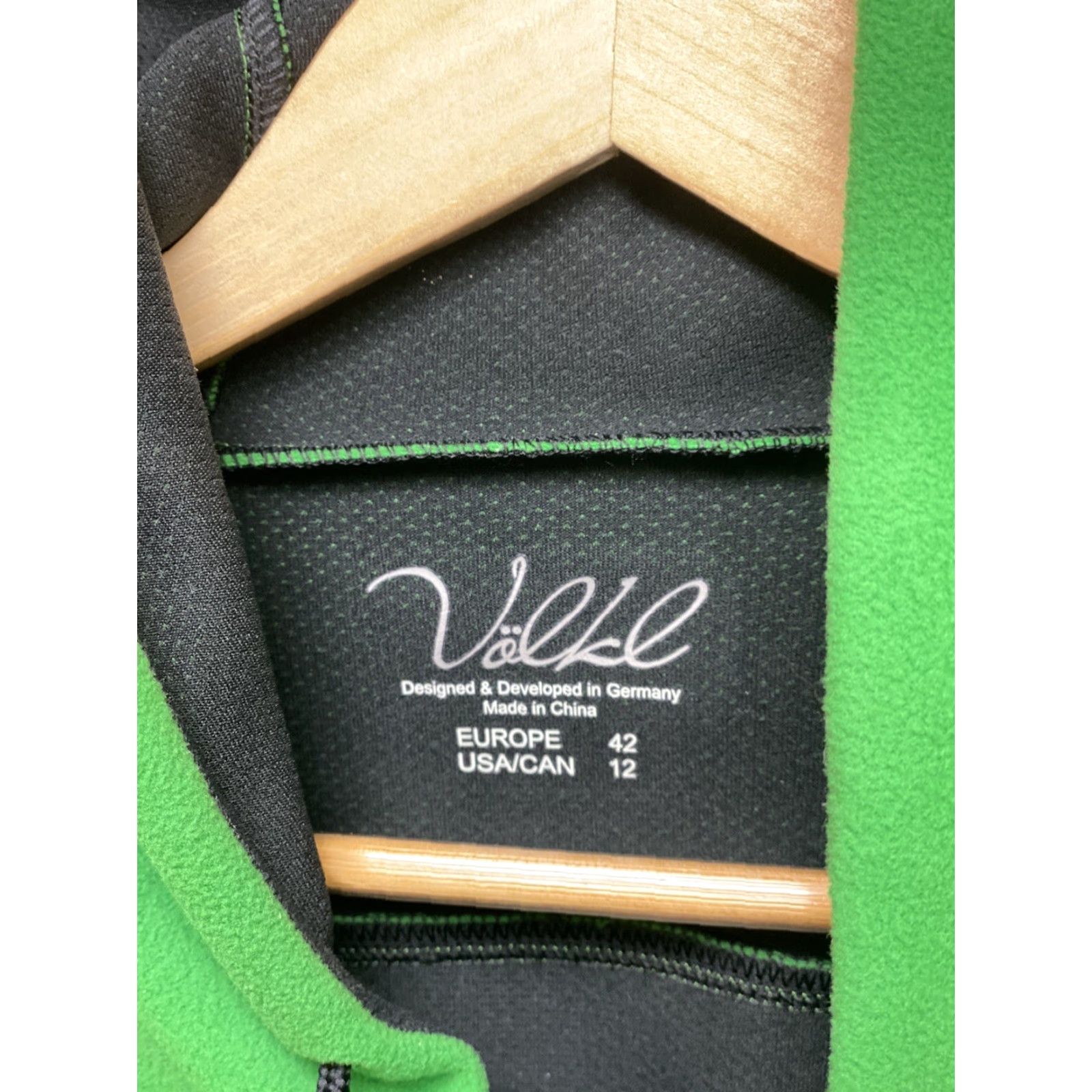Vintage Volkl Pure Fleece Zip Up Hooded Jacket Women’s 12 Green Regular Front Full Zip Casual Winter Spring Fall Mens Womens Girls Boys Size XL / US 12-14 / IT 48-50 - 5 Thumbnail