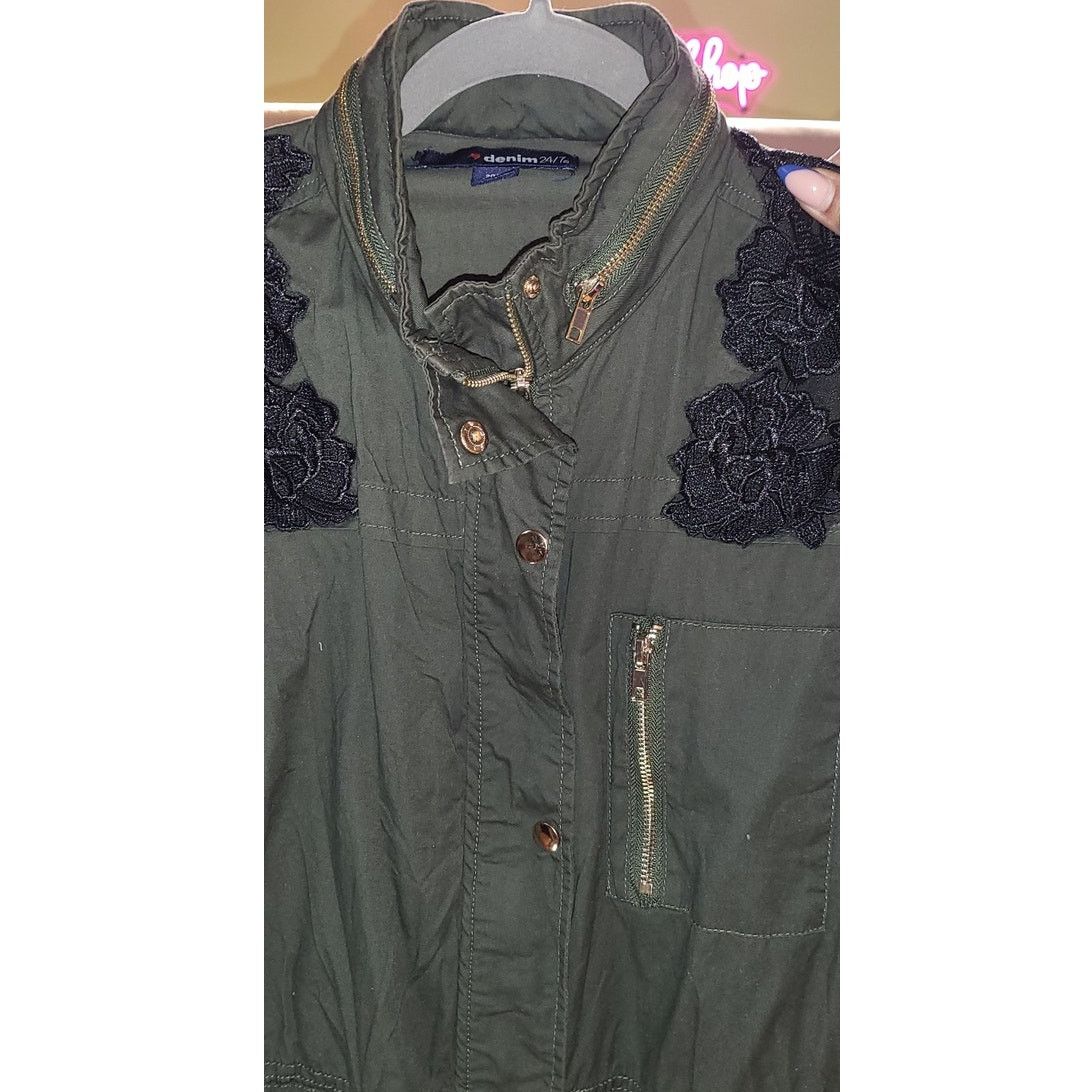 Other Denim Army Green Military Jacket Lace Patches ZipUp Size 20W Size 3XL / US 20-22 - 5 Thumbnail