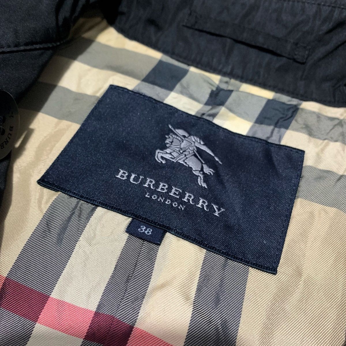 Burberry Vintage 90s Burberry Long Coat Nova Check Size XS / US 0-2 / IT 36-38 - 15 Thumbnail