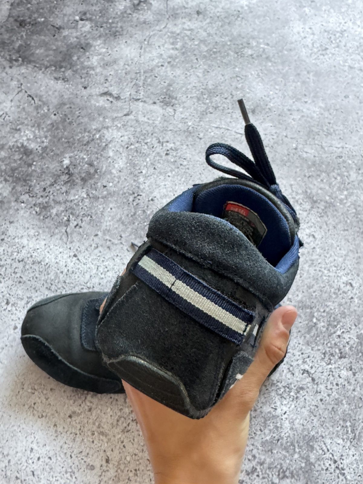 Diesel 🔥VINTAGE DIESEL Y2K HYPE LOW TOP SNEAKERS SUEDE Size US 8 / EU 41 - 12 Thumbnail