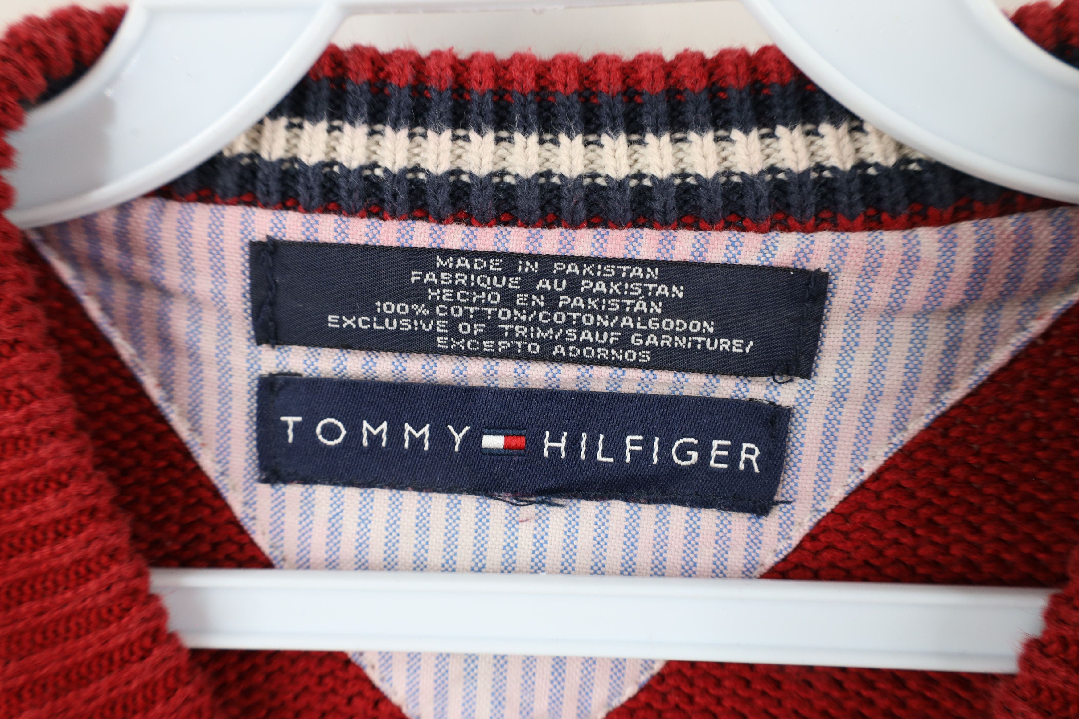 Tommy Hilfiger Vintage 90s Tommy Hilfiger Heavyweight Knit Sweater Red Size US L / EU 52-54 / 3 - 7 Thumbnail