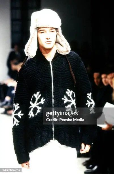Katharine Hamnett London VTG Katharine Hamnett intarsia knit zip Cardigan Sz M Size US M / EU 48-50 / 2 - 2 Thumbnail