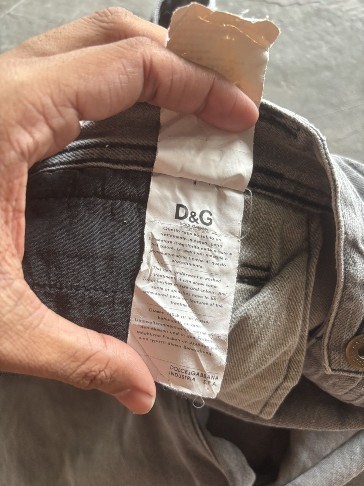 Dolce & Gabbana DOLCE & GABBANA distressed designer jeans Size US 42 / EU 58 - 7 Thumbnail