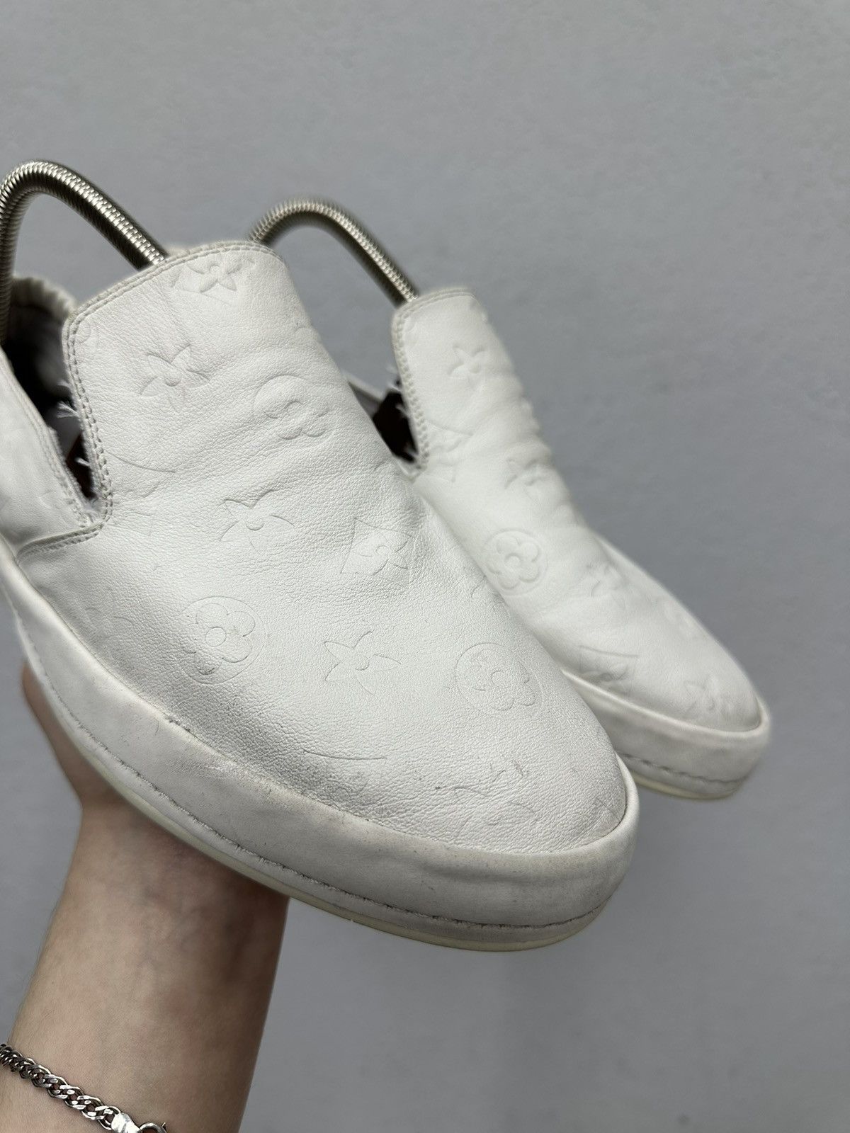 Louis Vuitton Vintage Louis Vuitton Sneakers White Leather Size US 9 / EU 42 - 3 Thumbnail