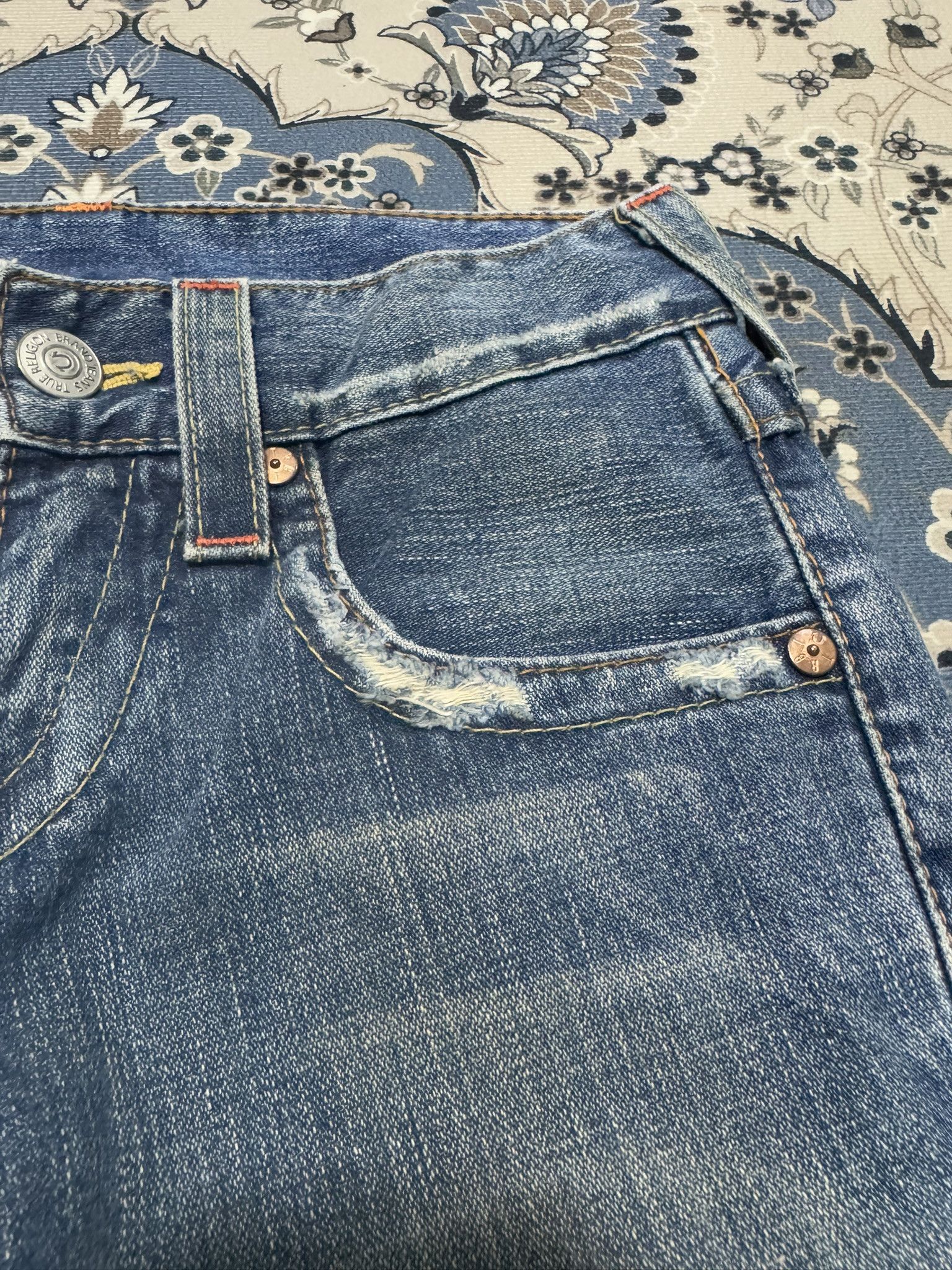 True Religion Y2K Flare True Religion Distressed Denim Size 27" / US 4 / IT 40 - 7 Thumbnail