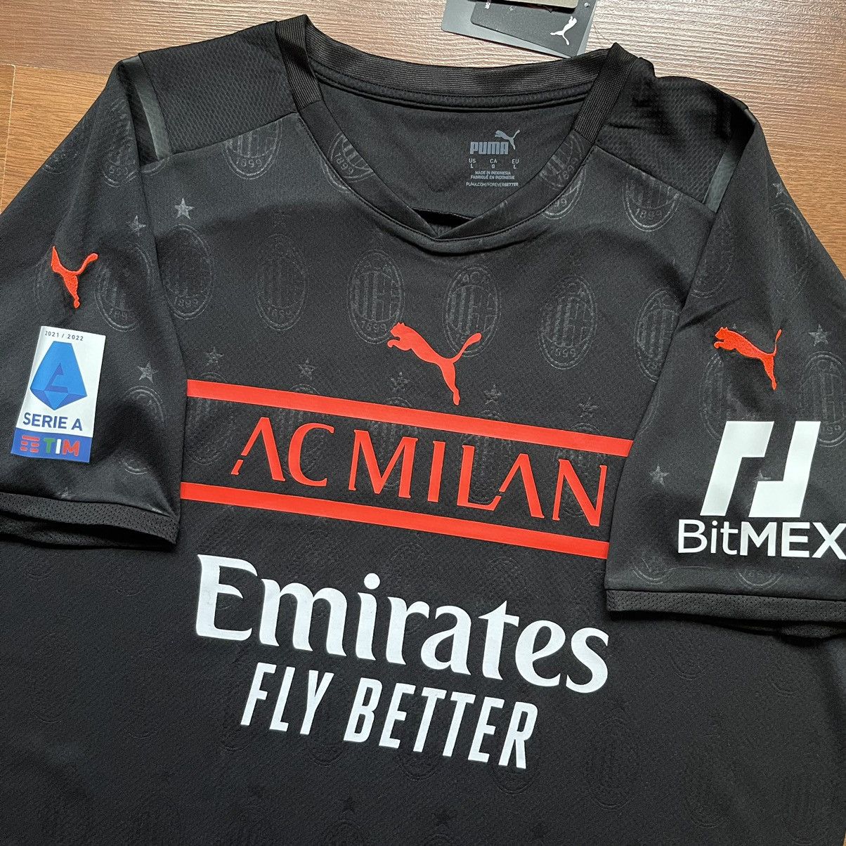 Puma × Vintage NWT AC MILAN PUMA 2021/2022 FOOTBALL THIRD JERSEY #17 LEAO Size US L / EU 52-54 / 3 - 12 Thumbnail