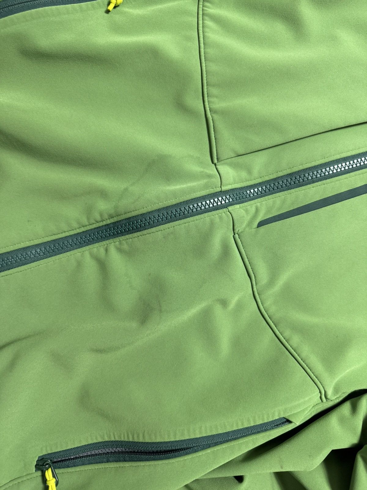 Arc'teryx Arc’teryx Men’s Soft-Shell Outdoor Jacket Size M Vintage Size US M / EU 48-50 / 2 - 17 Thumbnail