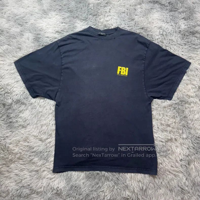 Balenciaga Balenciaga FBI Short Sleeve Size US M / EU 48-50 / 2 - 1 Thumbnail