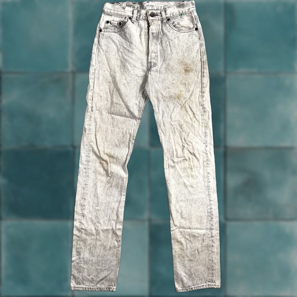 Levi's VINTAGE Levi's 501 Jeans Gray Acid Wash 29x36 501 Straight Leg Mens 90s Denim Cotton Blue/Gray Size US 29 - 1 Thumbnail