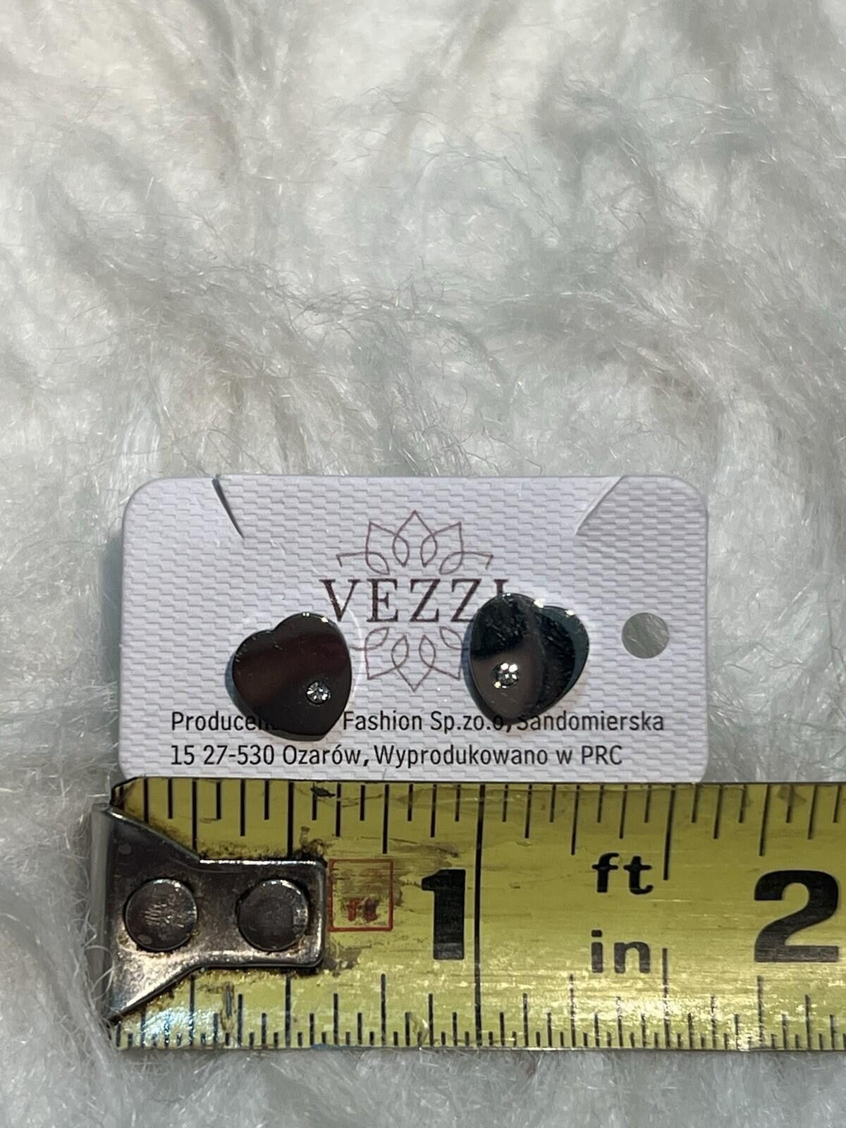 Other Vezzi Silver Heart shaped Stud Earring With Small Crystals Size ONE SIZE - 5 Thumbnail