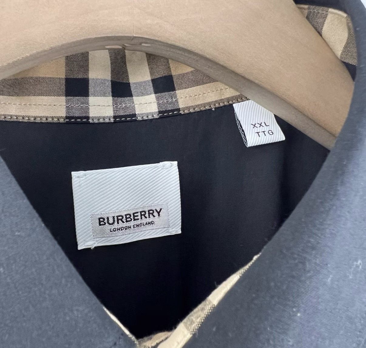 Burberry Burberry Black Horse Logo Polo Short Sleeve K12 Size US XXL / EU 58 / 5 - 4 Thumbnail
