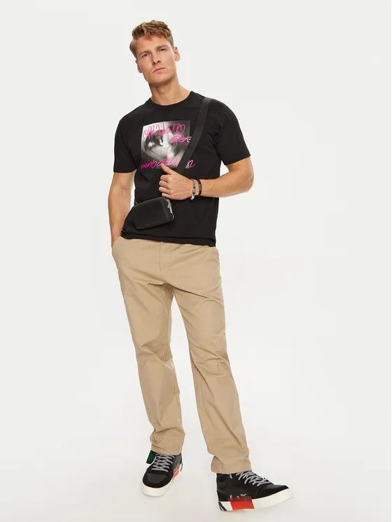 Off-White o1gr1nt0125 Tornado Type Slim S/S T-Shirt in Black Size US XXS / EU 40 - 2 Thumbnail