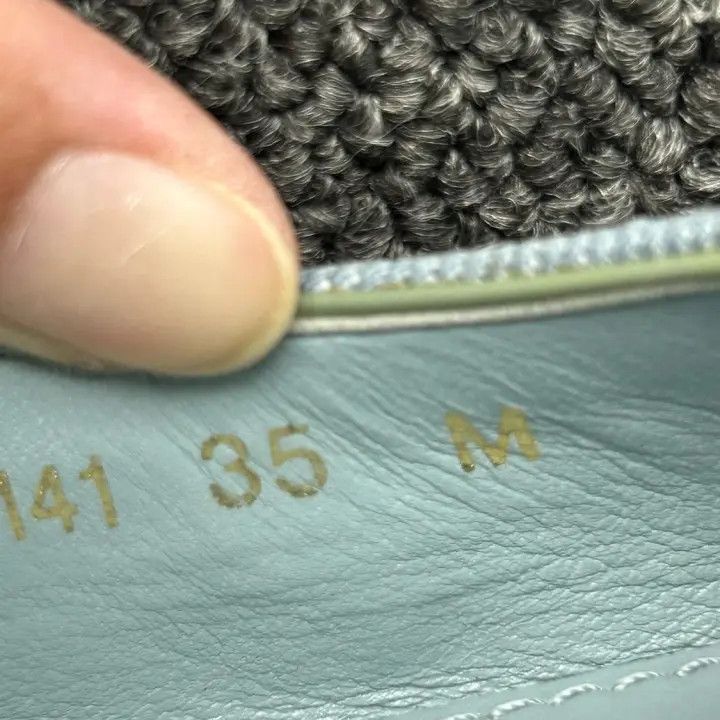 Louis Vuitton Louis Vuitton Classic Flat Casual Shoes for Women -2508 Size US 5 / IT 35 - 7 Thumbnail