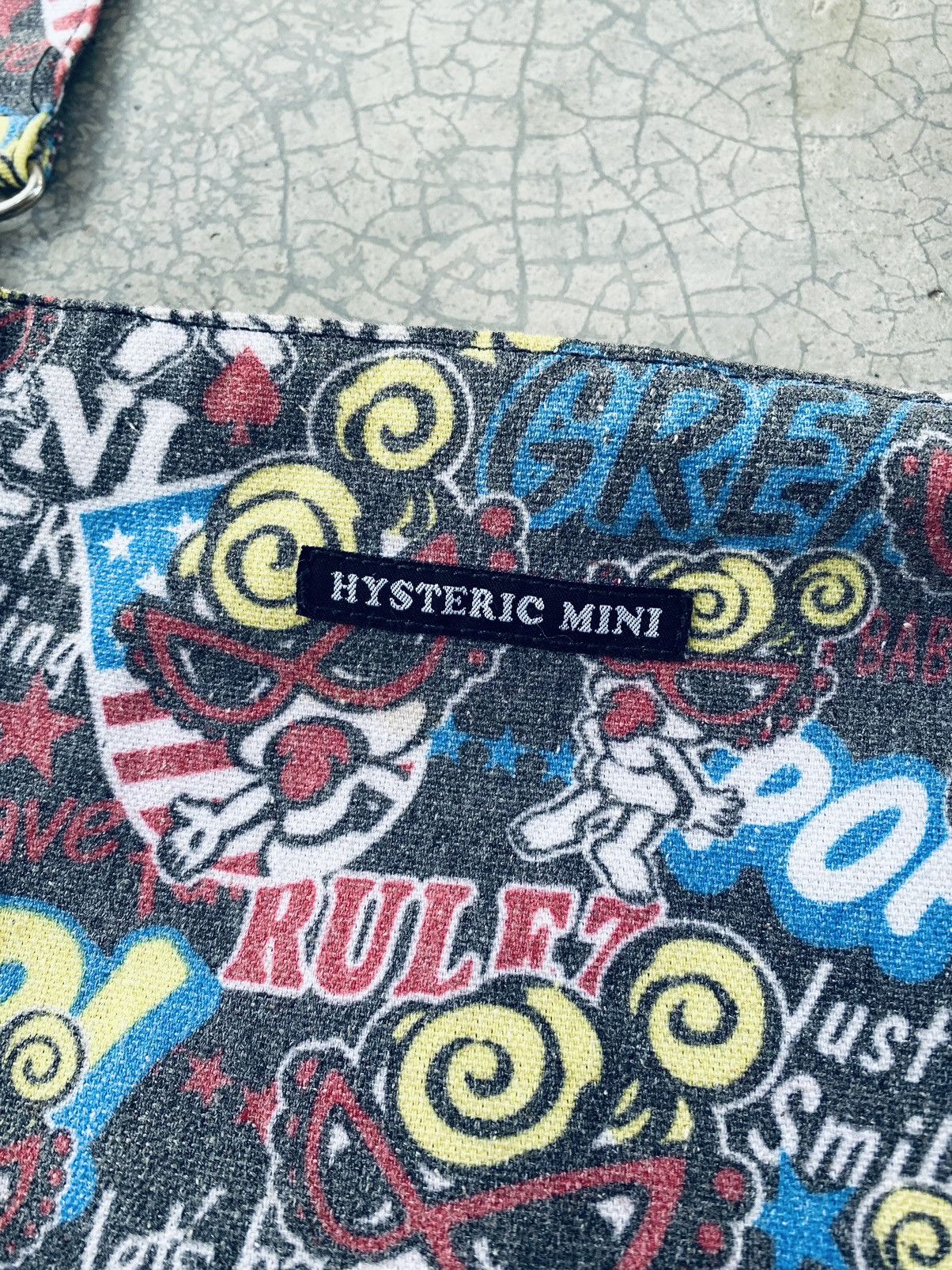 Hysteric Glamour Vintage Hysteric Glamour Magazine Cross Body Bag Size ONE SIZE - 4 Thumbnail