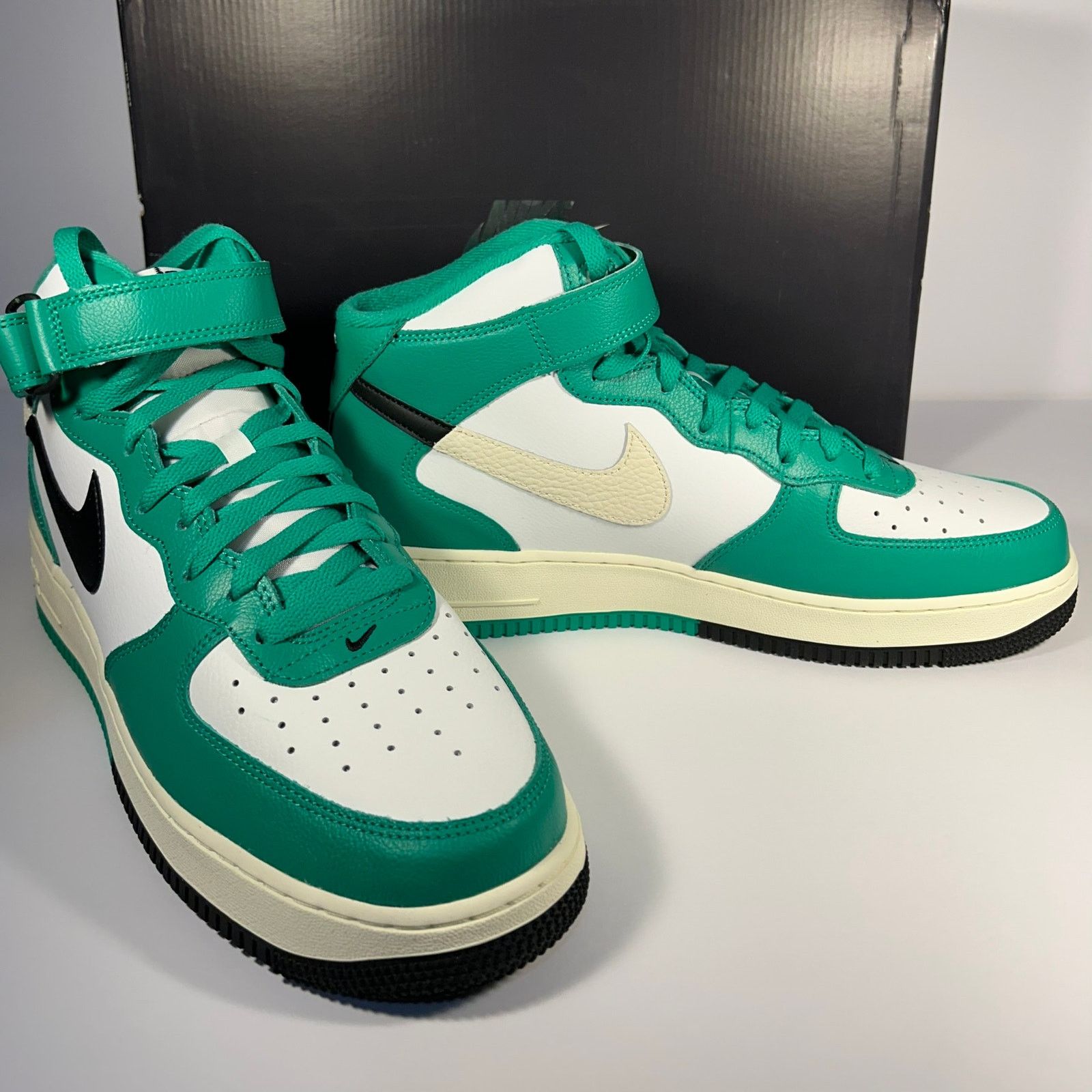 Nike Nike Air Force 1 Mid '07 LV8 White/Black/Stadium Green Sz 12 Size US 12 / EU 45 - 2 Thumbnail