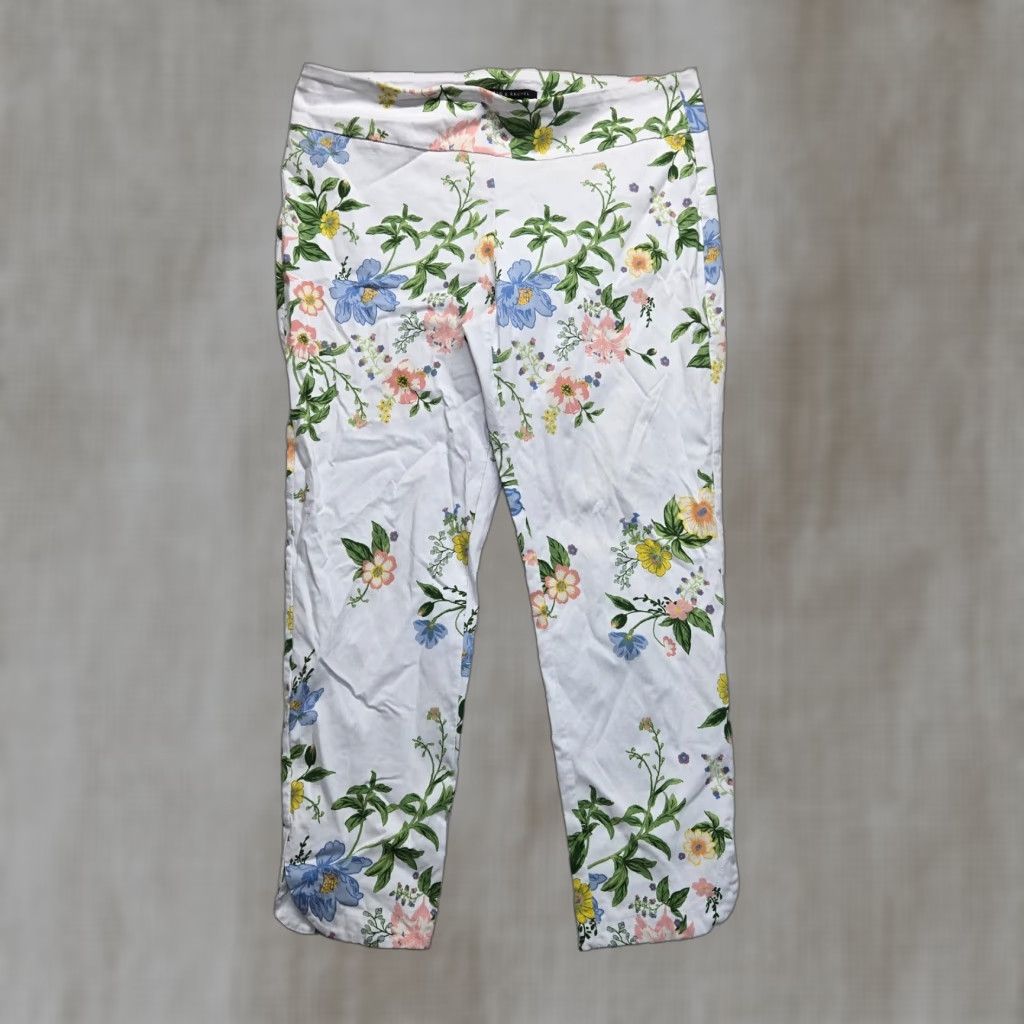 Vintage VINTAGE Zac & Rachel Floral Pants Women Size 16 White Rayon Slim Straight Spring Summer Casual Size 38" / US 16 / IT 52 - 1 Thumbnail