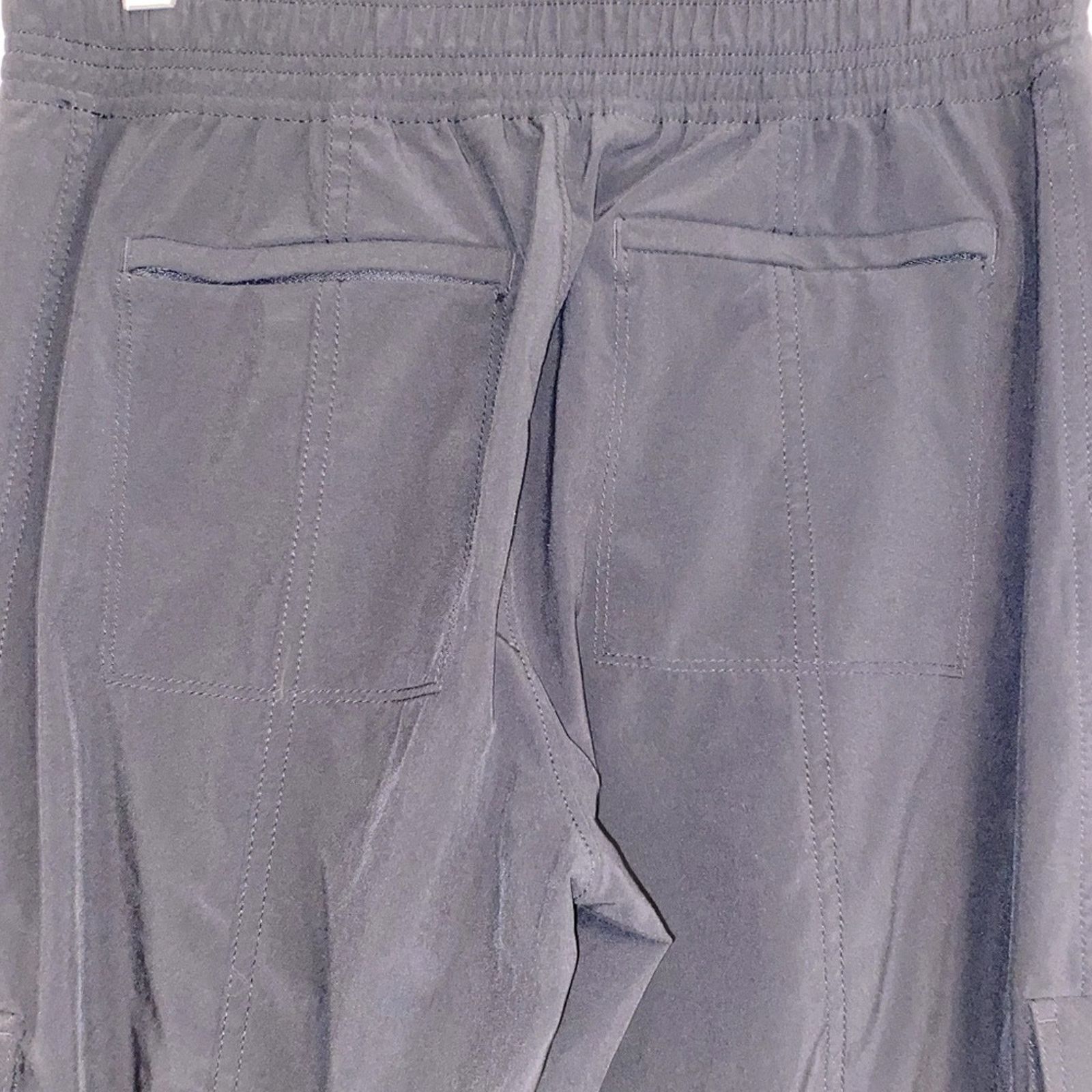 Athleta ATHLETA $98 Chelsea Utility Cargo Jogger Black Sz 4 EUC Size 27" / US 4 / IT 40 - 13 Thumbnail
