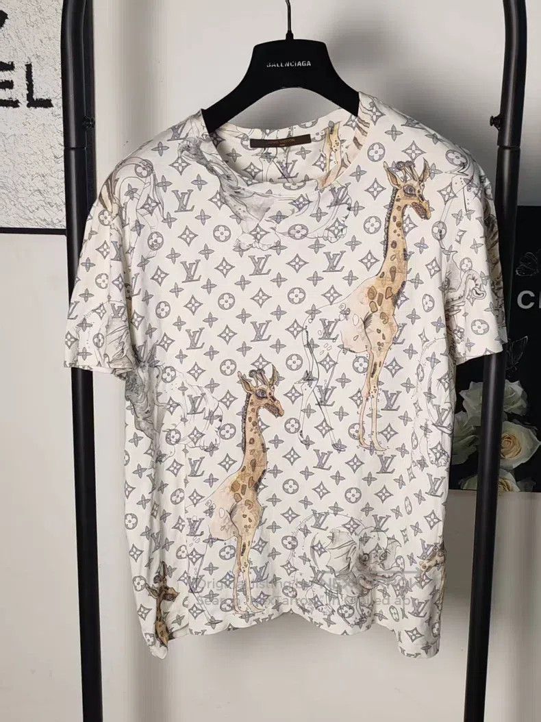 Louis Vuitton Louis Vuitton Zoo full print short sleeve Size US S / EU 44-46 / 1 - 1 Thumbnail