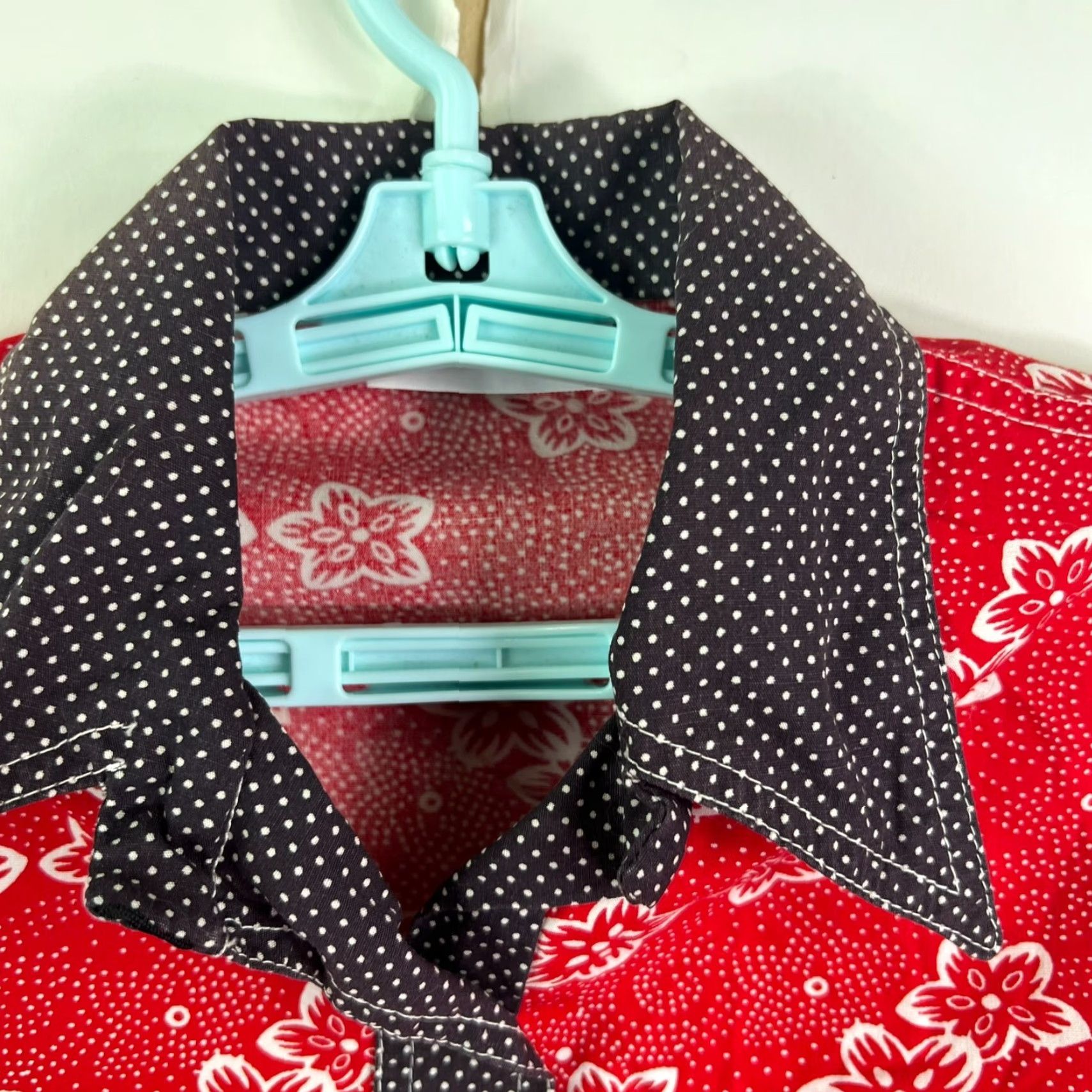 Vintage Vintage Michigan Women's Size S Long Sleeve Floral Button-Up Shirt Red Black Size S / US 4 / IT 40 - 4 Thumbnail