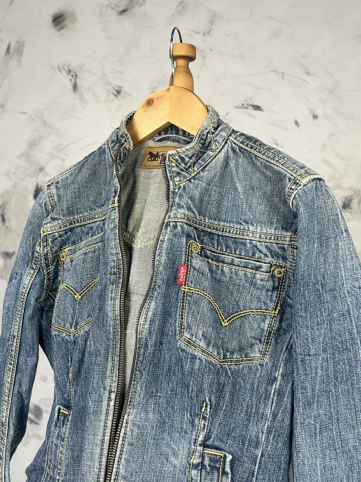 Levi's Vintage Levis Jeans Jacket Size XS - S Size S / US 4 / IT 40 - 5 Thumbnail