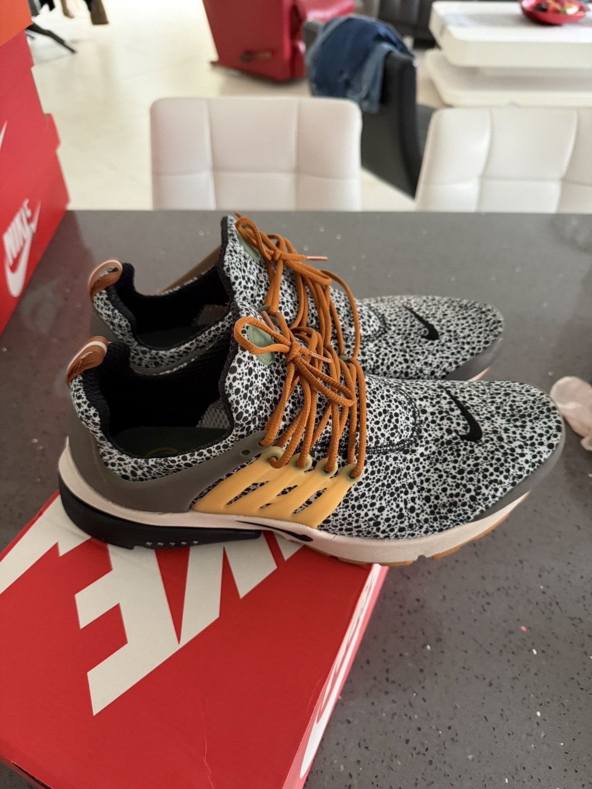 Nike Nike Air Presto Safari L (11-12US) Size US 12 / EU 45 - 4 Thumbnail
