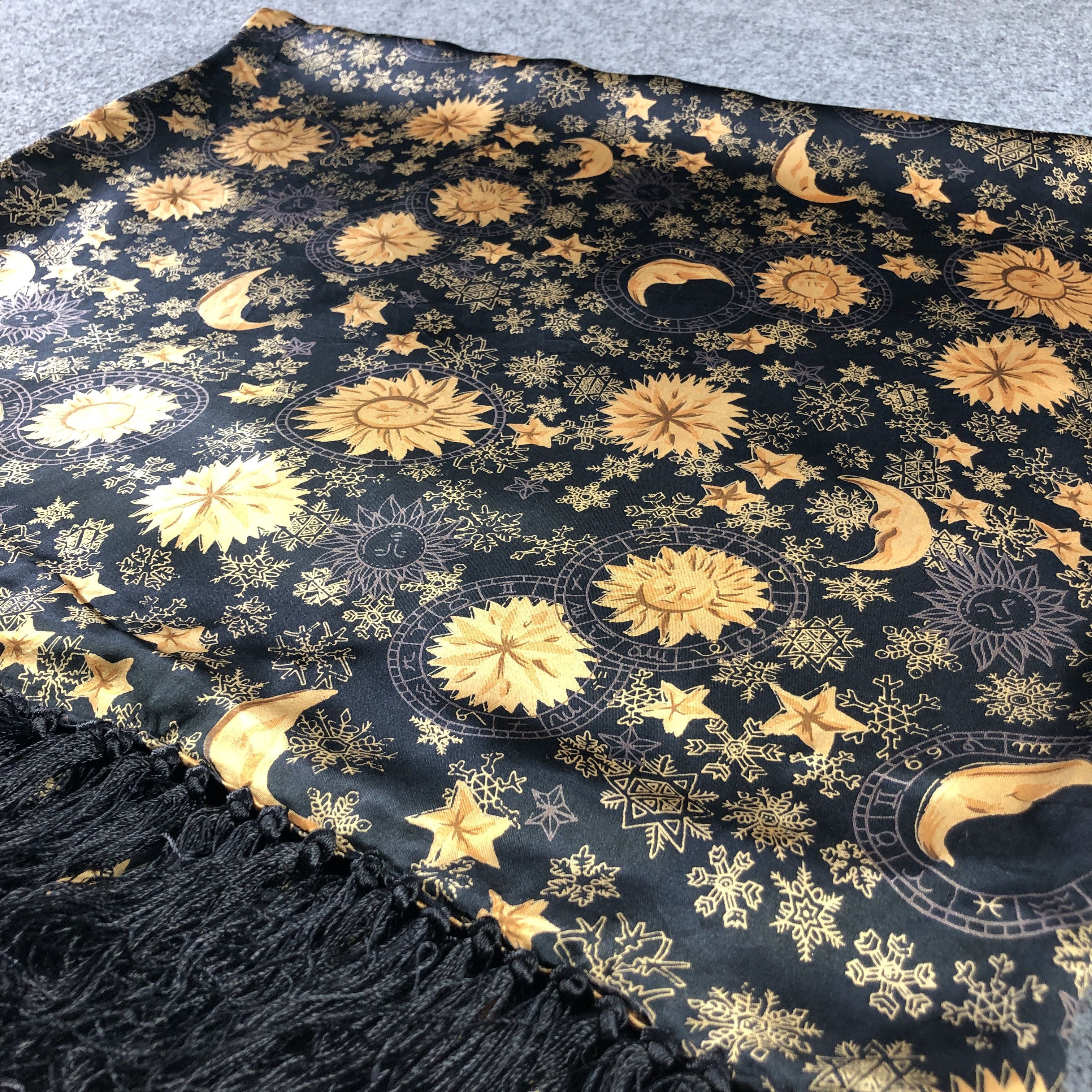 Japanese Brand Vintage Astrology Silk Scarf Muffler Stole V2910 Size ONE SIZE - 4 Thumbnail