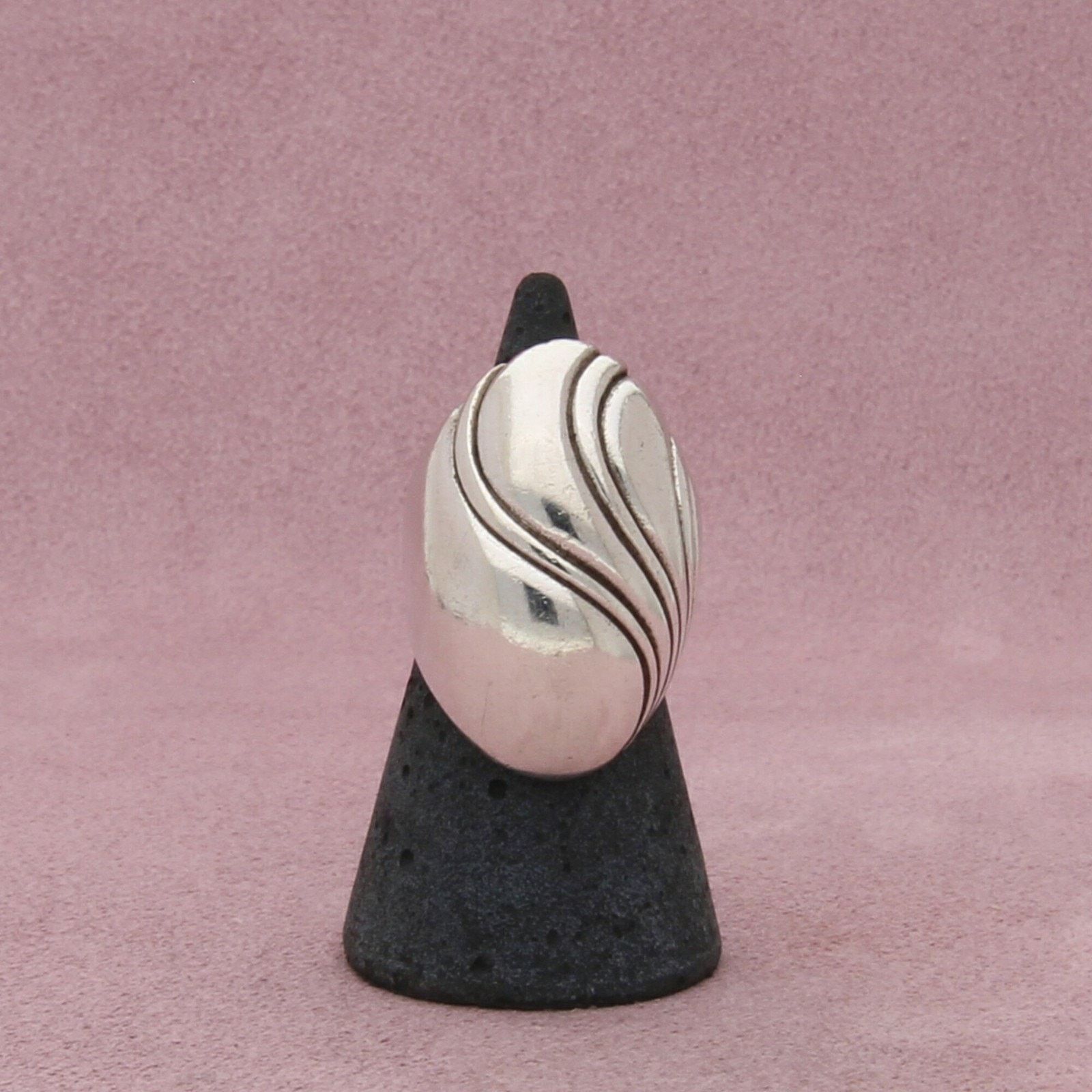 Sterling Silver kabana sterling silver vintage wavy dome ring size 6 Size ONE SIZE - 3 Thumbnail
