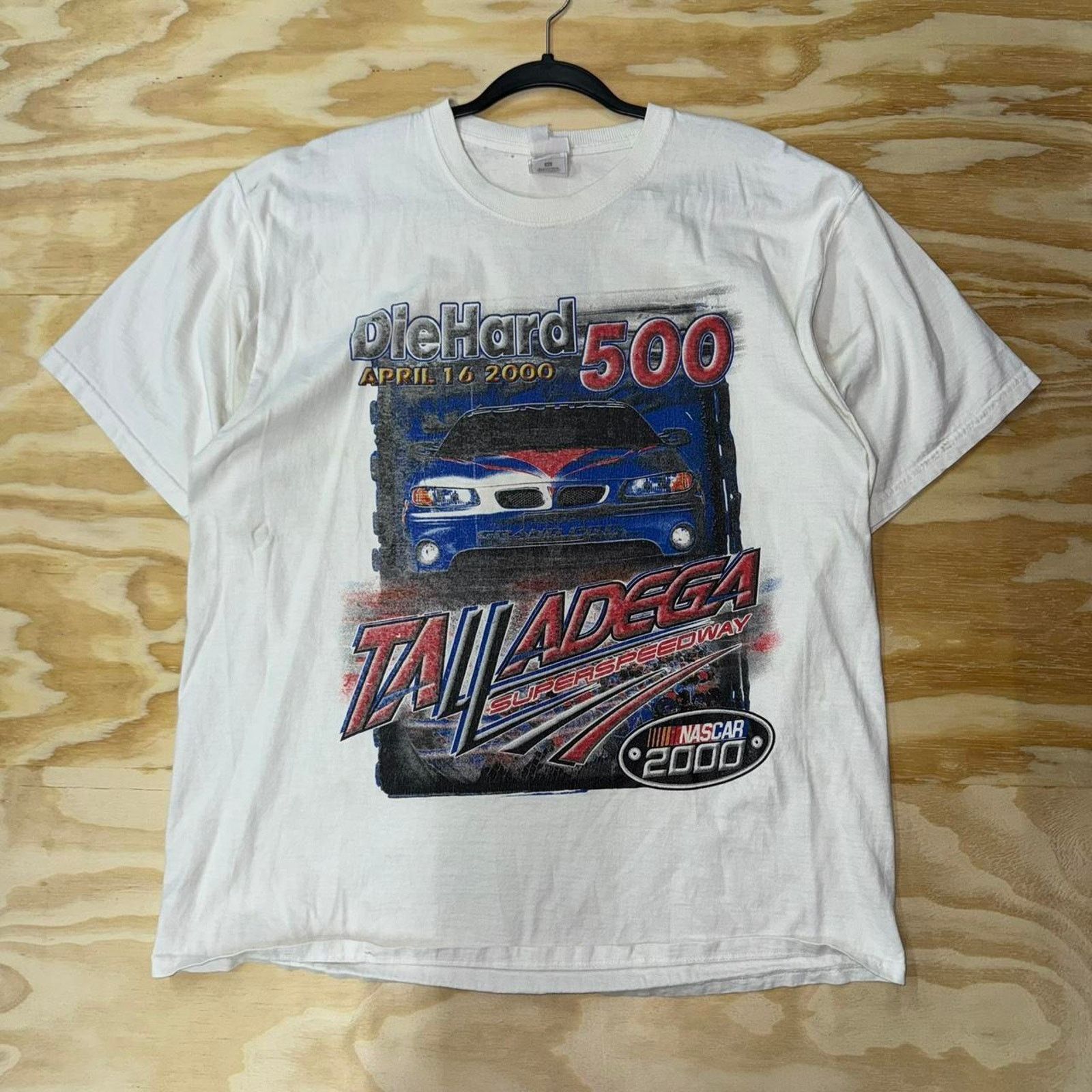 NASCAR Vintage y2k diehard 500 talladega nascar 2000s racing tshirt Size US XL / EU 56 / 4 - 1 Thumbnail
