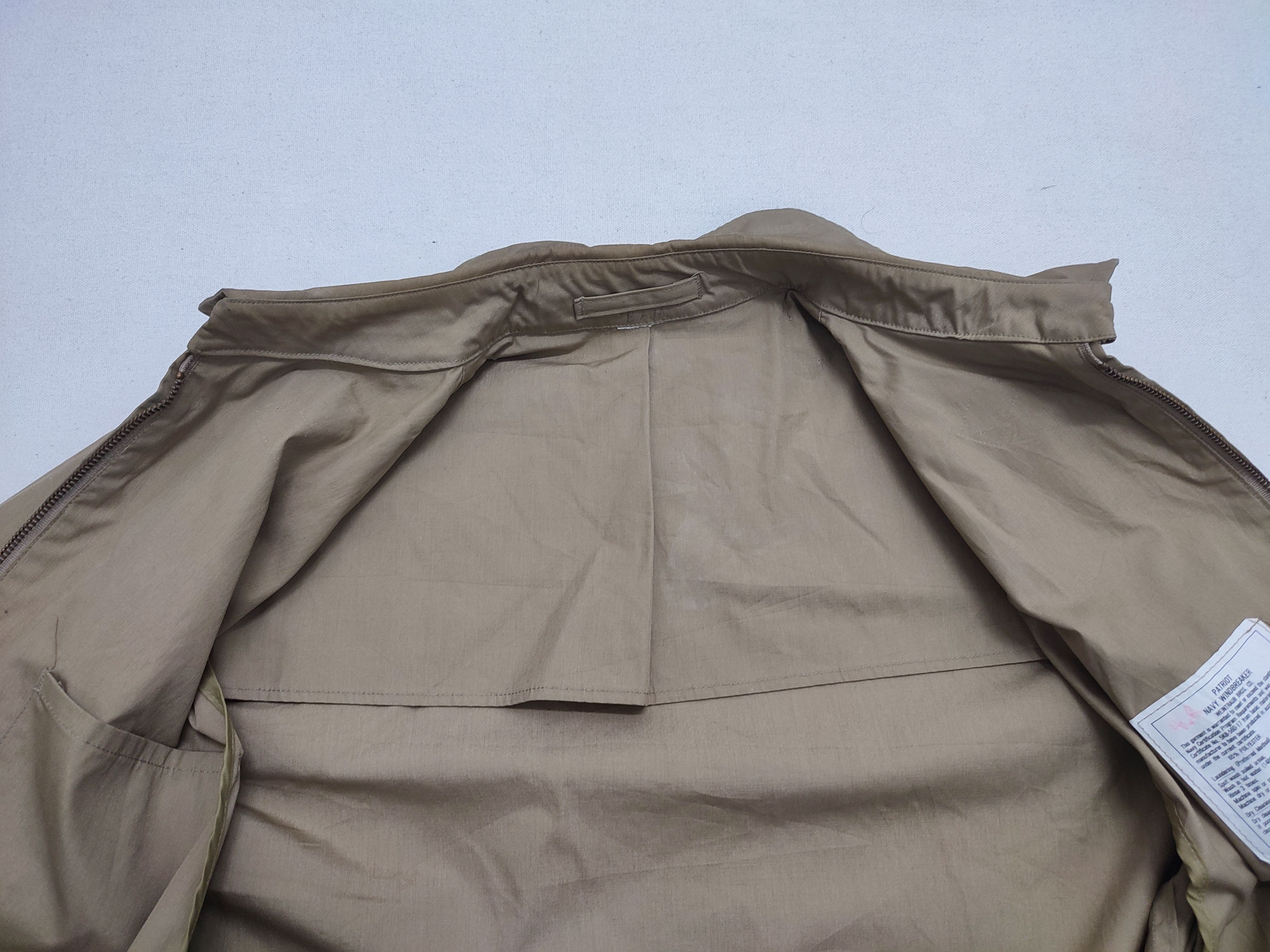 Vintage Vintage 1980s USN Windbreaker/ Work Jacket Size US M / EU 48-50 / 2 - 9 Thumbnail