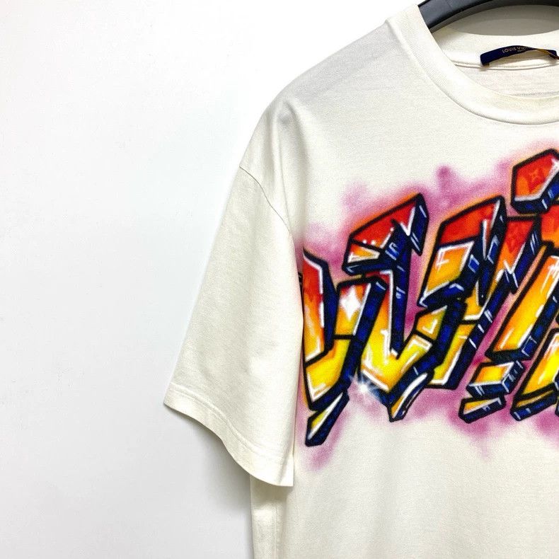 Louis Vuitton Louis Vuitton White graffiti short sleeves Size US XL / EU 56 / 4 - 5 Thumbnail
