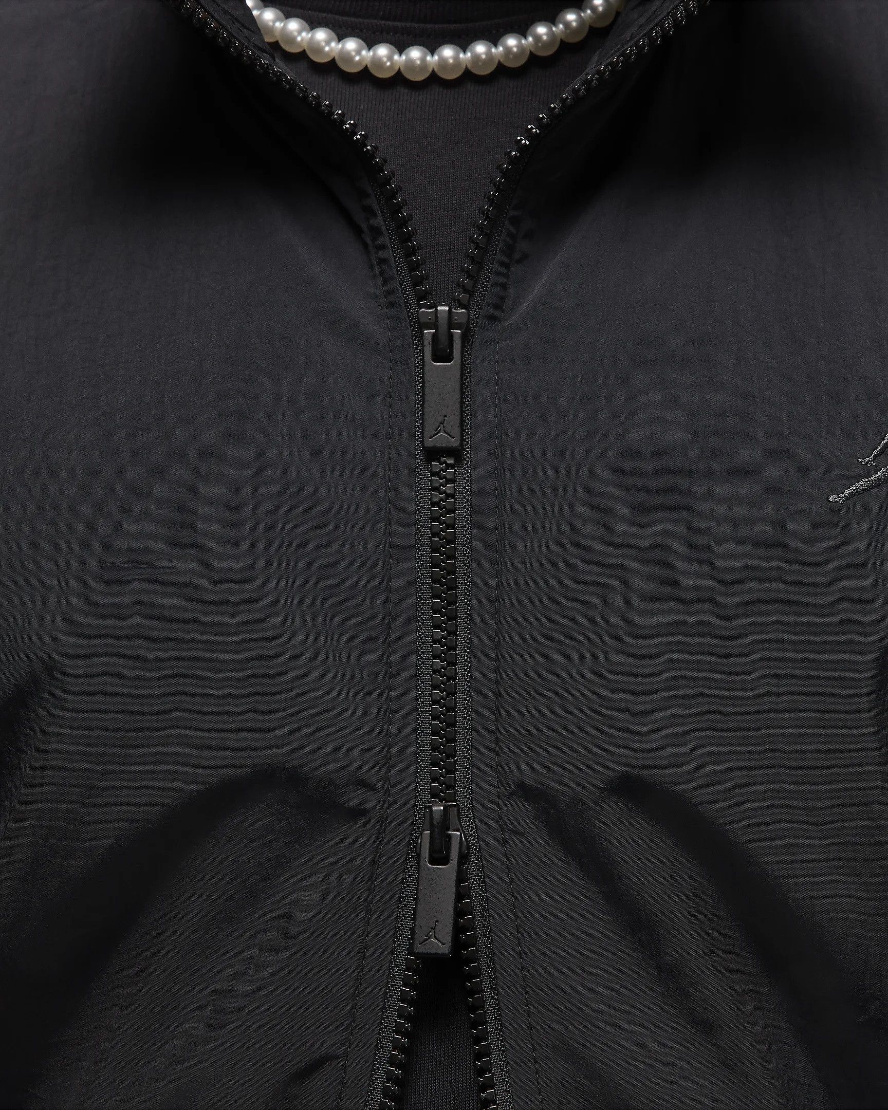 Jordan Brand Nike Air Jordan Nylon Mens Windbreaker Jacket Size US L / EU 52-54 / 3 - 5 Thumbnail