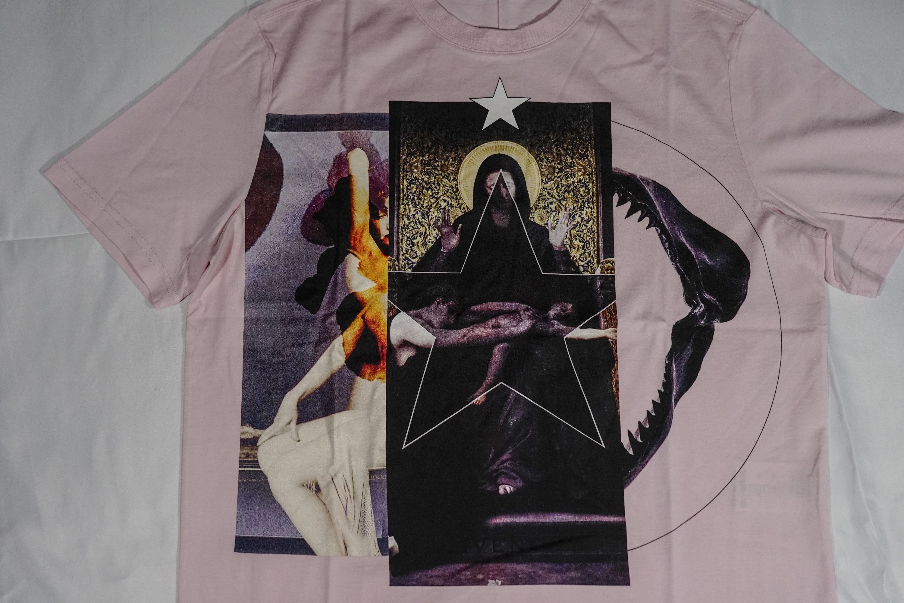 Givenchy ARCHIVE Givenchy TISCI Madonna Shark Star Pastel PinkSS19 Size US XS / EU 42 / 0 - 11 Thumbnail