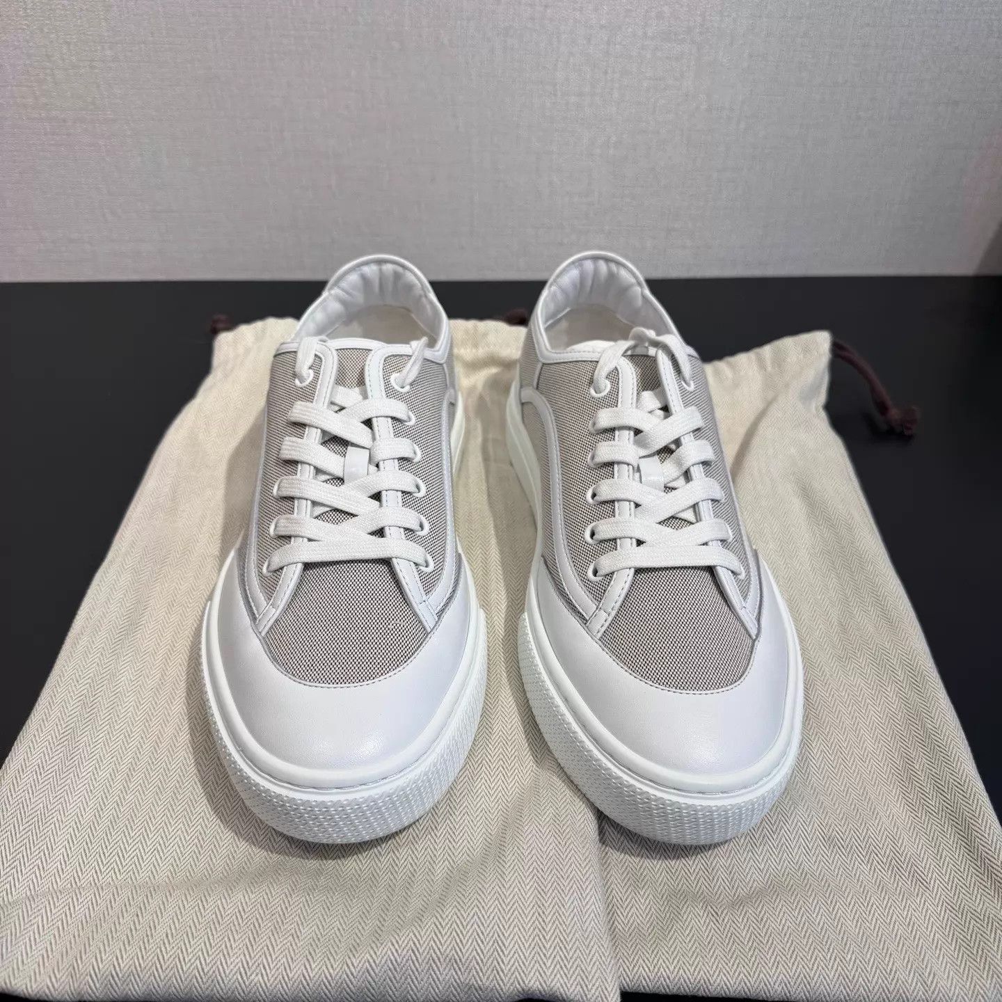 Hermes Hermès Brown Canvas White Color-Blocked Sneaker 42.5 Size US 9.5 / EU 42-43 - 1 Thumbnail