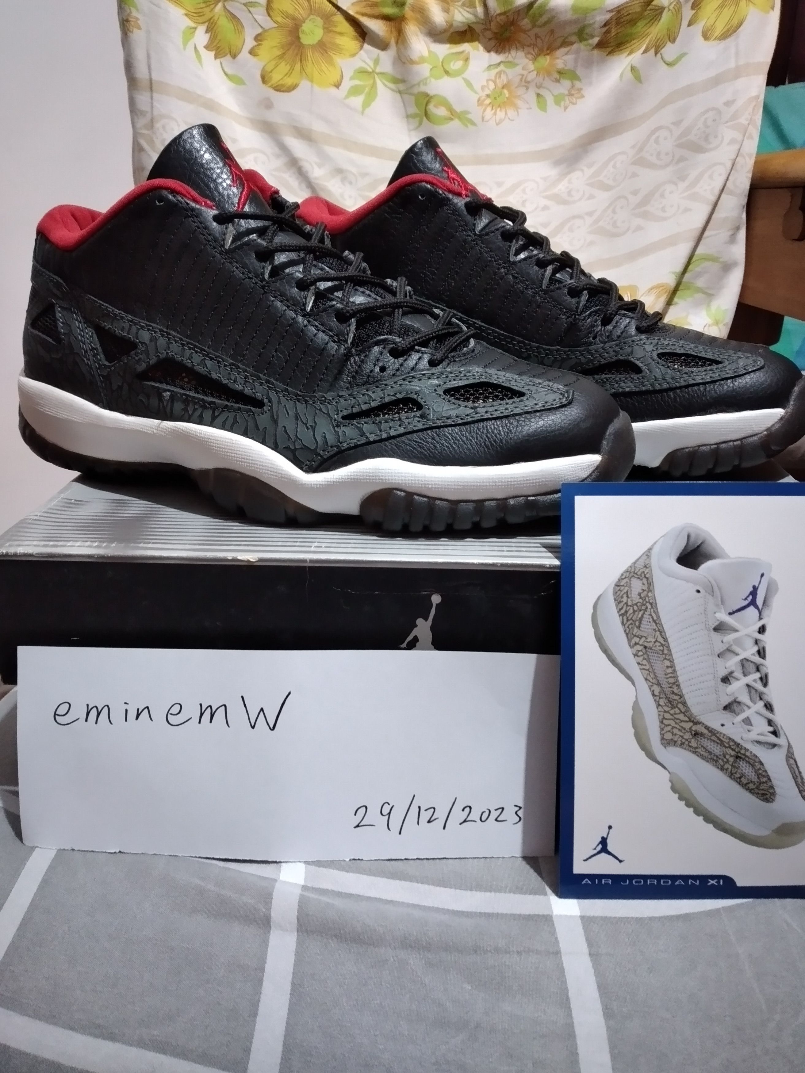 2003 air Jordan 11 Retro Low IE Bred 306008-061