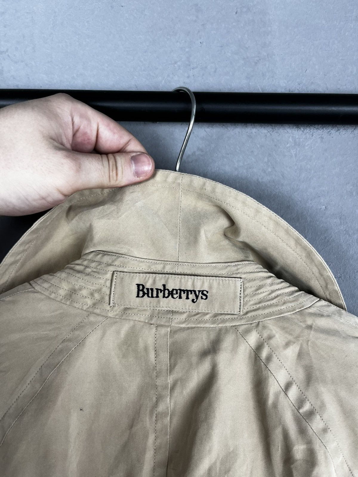 Burberry Burberry trench coat vintage 90s Size US M / EU 48-50 / 2 - 20 Thumbnail