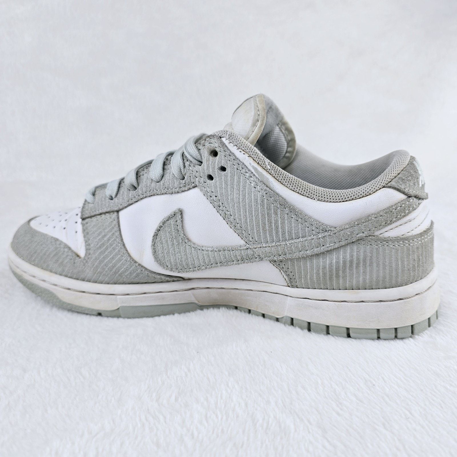 Nike Size 9- Nike Dunk Low Light Silver Corduroy Womens Shoes Size US 9 / IT 39 - 15 Thumbnail