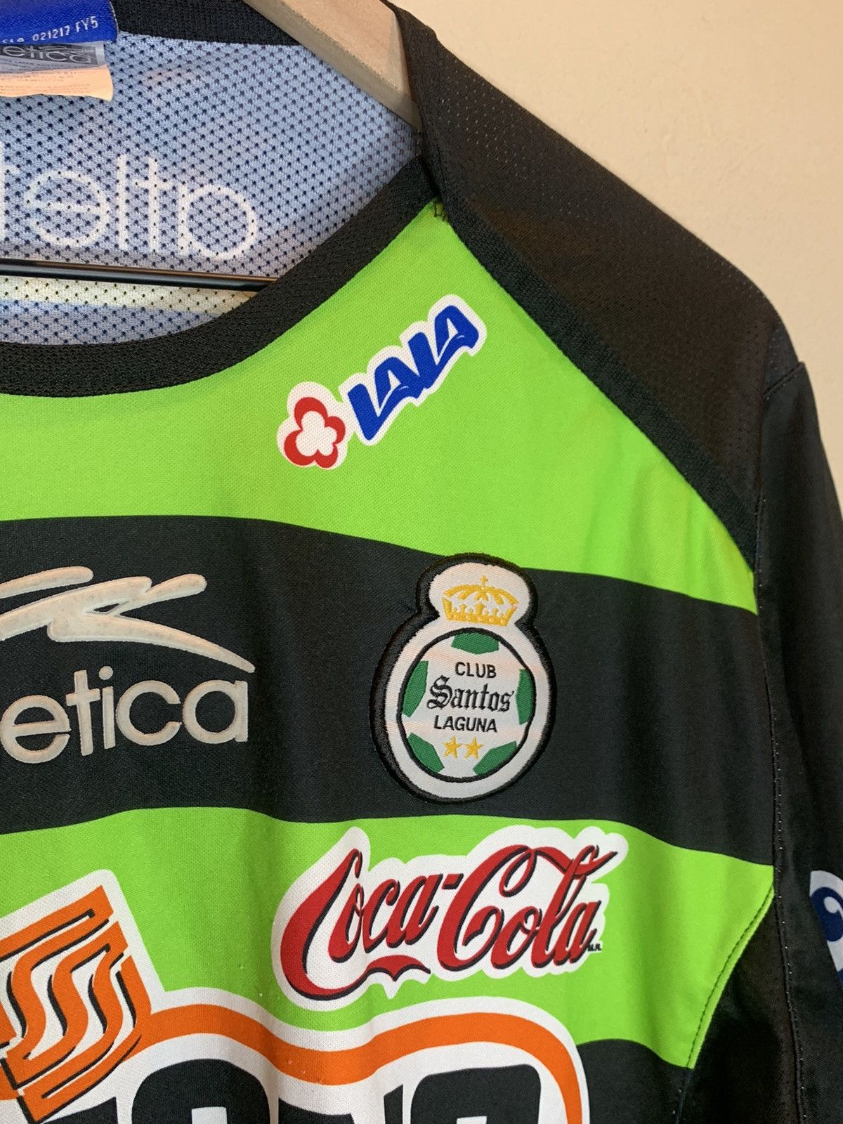 Atletica *RARE* Vintage Santos Laguna Club Atletica Futbol Jersey Size US L / EU 52-54 / 3 - 7 Thumbnail