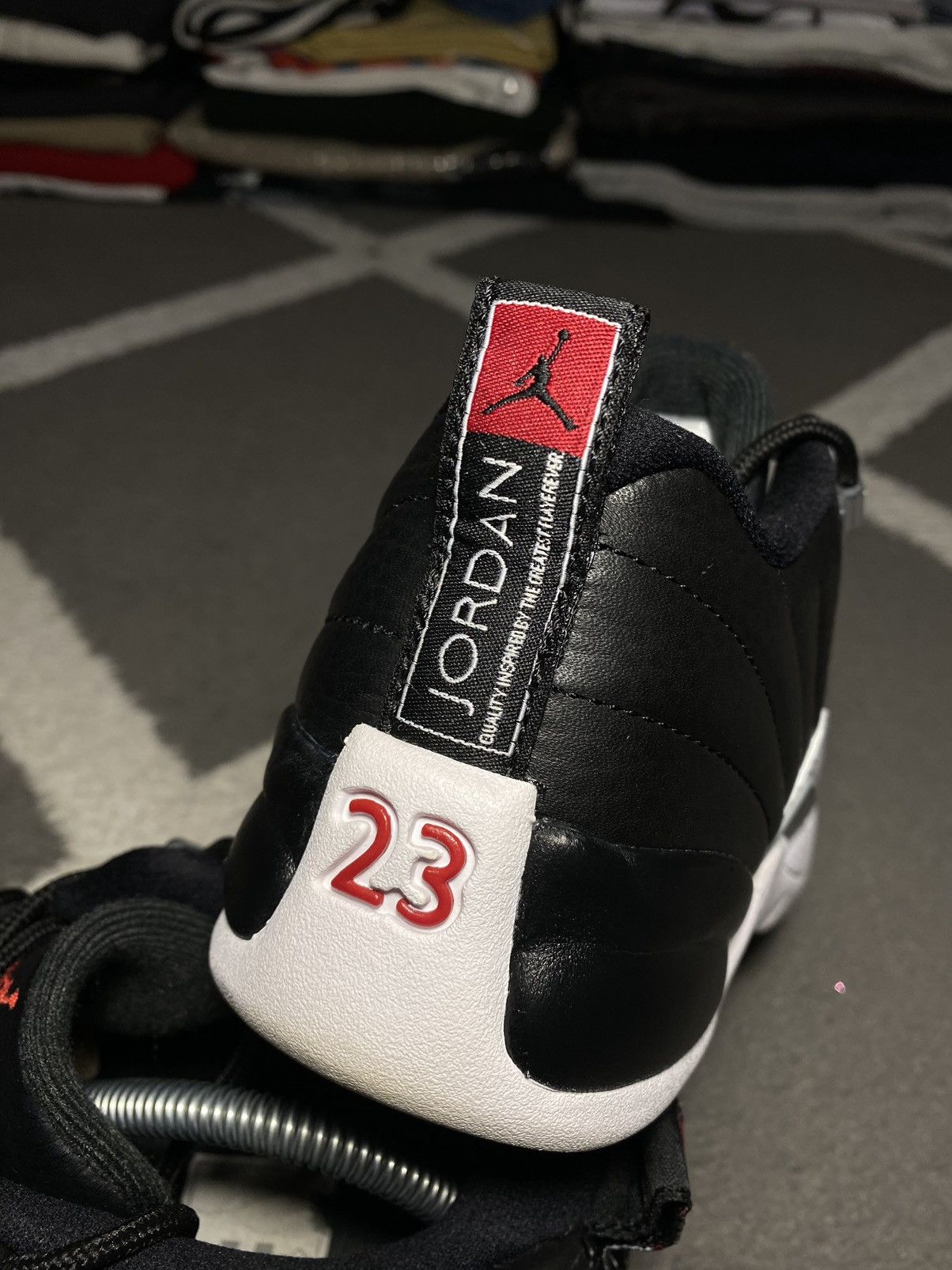 Jordan Brand × Nike Nike Air Jordan 12 Retro Low Playoffs (GS) 2017 sneakers Size US 6.5 / IT 36.5 - 14 Thumbnail