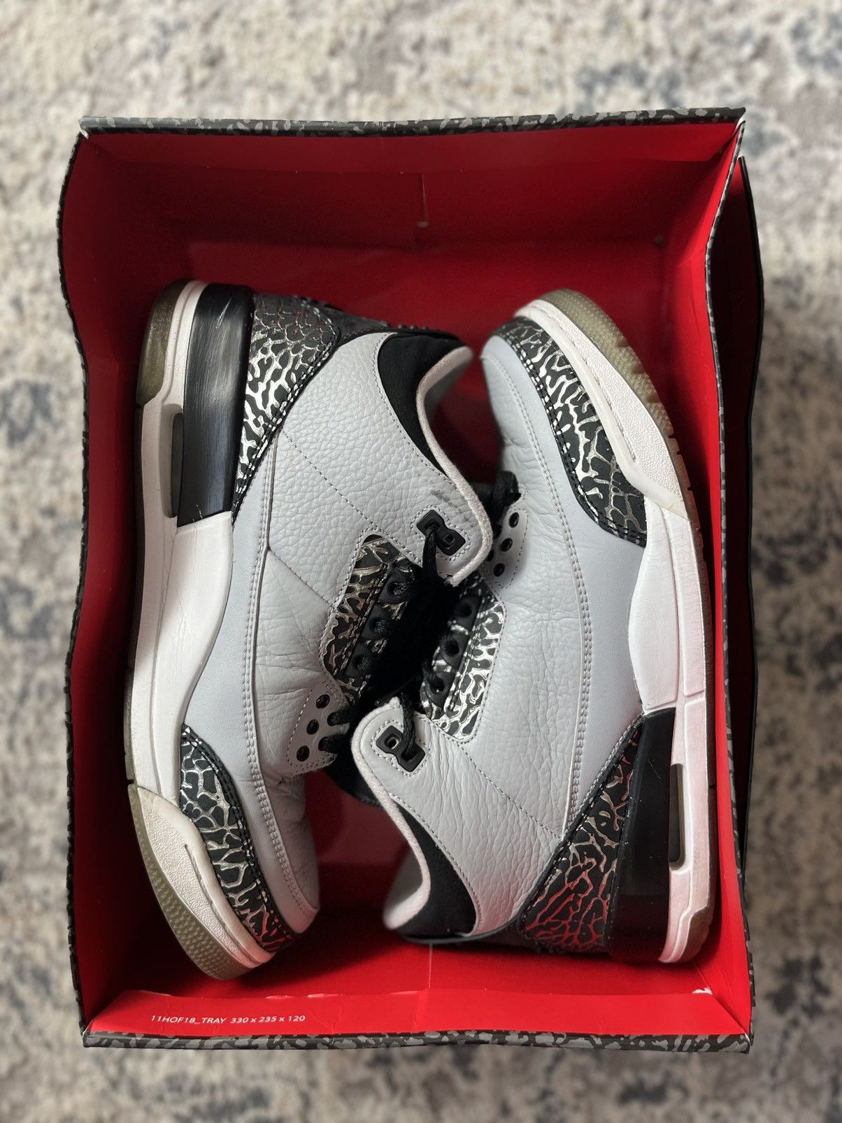 Jordan Brand Air Jordan 3 Retro Wolf Grey Size US 8.5 / EU 41-42 - 7 Thumbnail