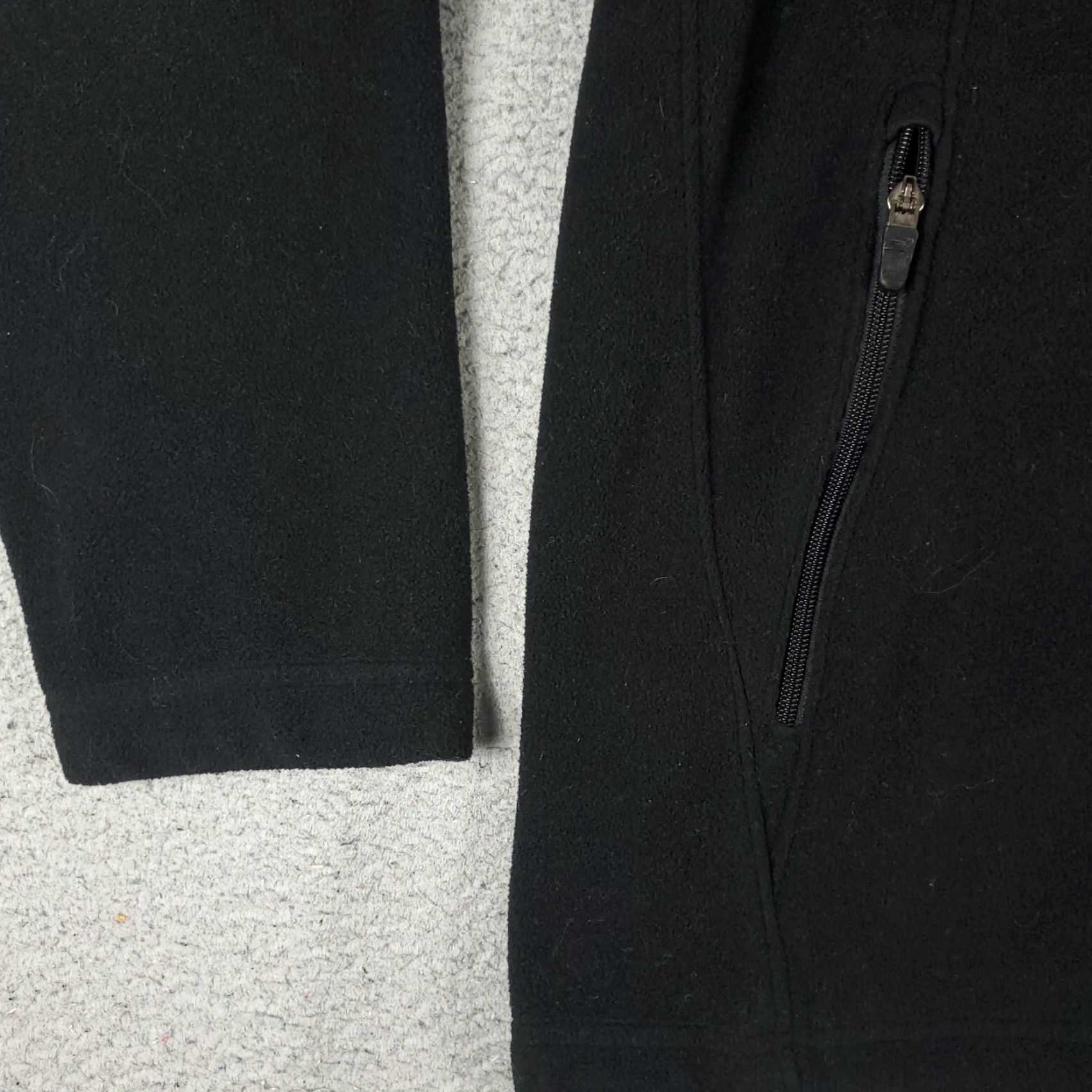 New Balance New Balance Jacket Mens Size Large Black Fleece Full Zip Up Coat Sweater Size US L / EU 52-54 / 3 - 3 Thumbnail