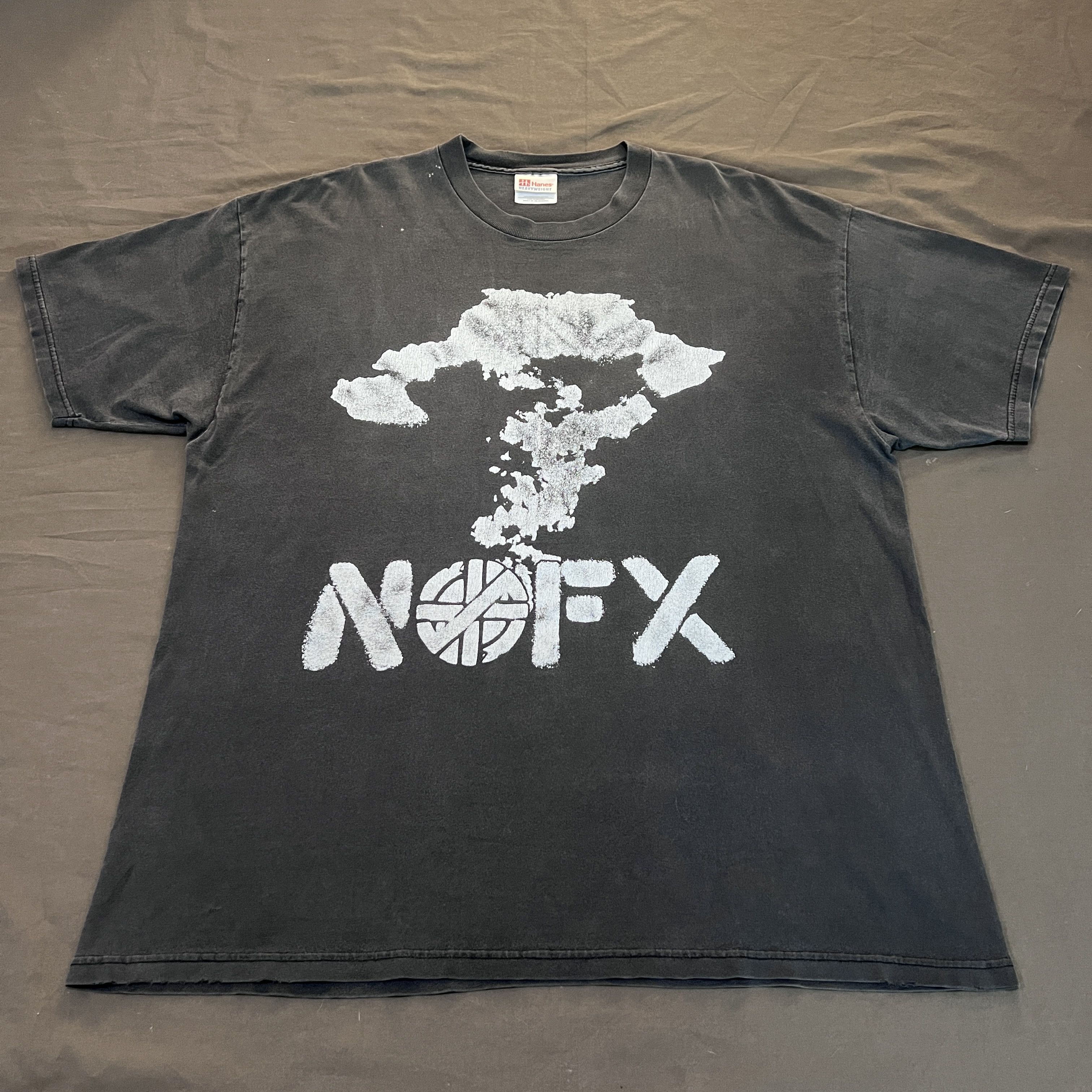 Band Tees × Seditionaries × Vintage Vintage 90s NOFX Crass Logo Atomic Bomb Tee XL Faded Punk Size US XL / EU 56 / 4 - 4 Thumbnail