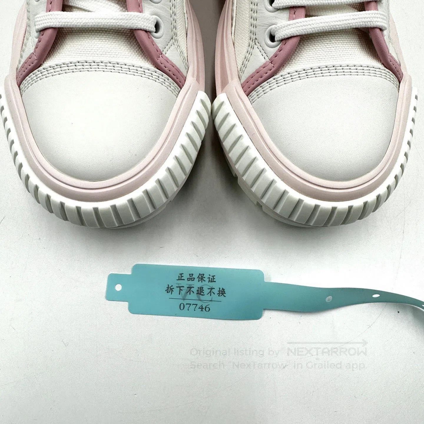 Louis Vuitton LV Squad Pink White Biscuit Shoes. Size US 4.5 / IT 34.5 - 7 Thumbnail
