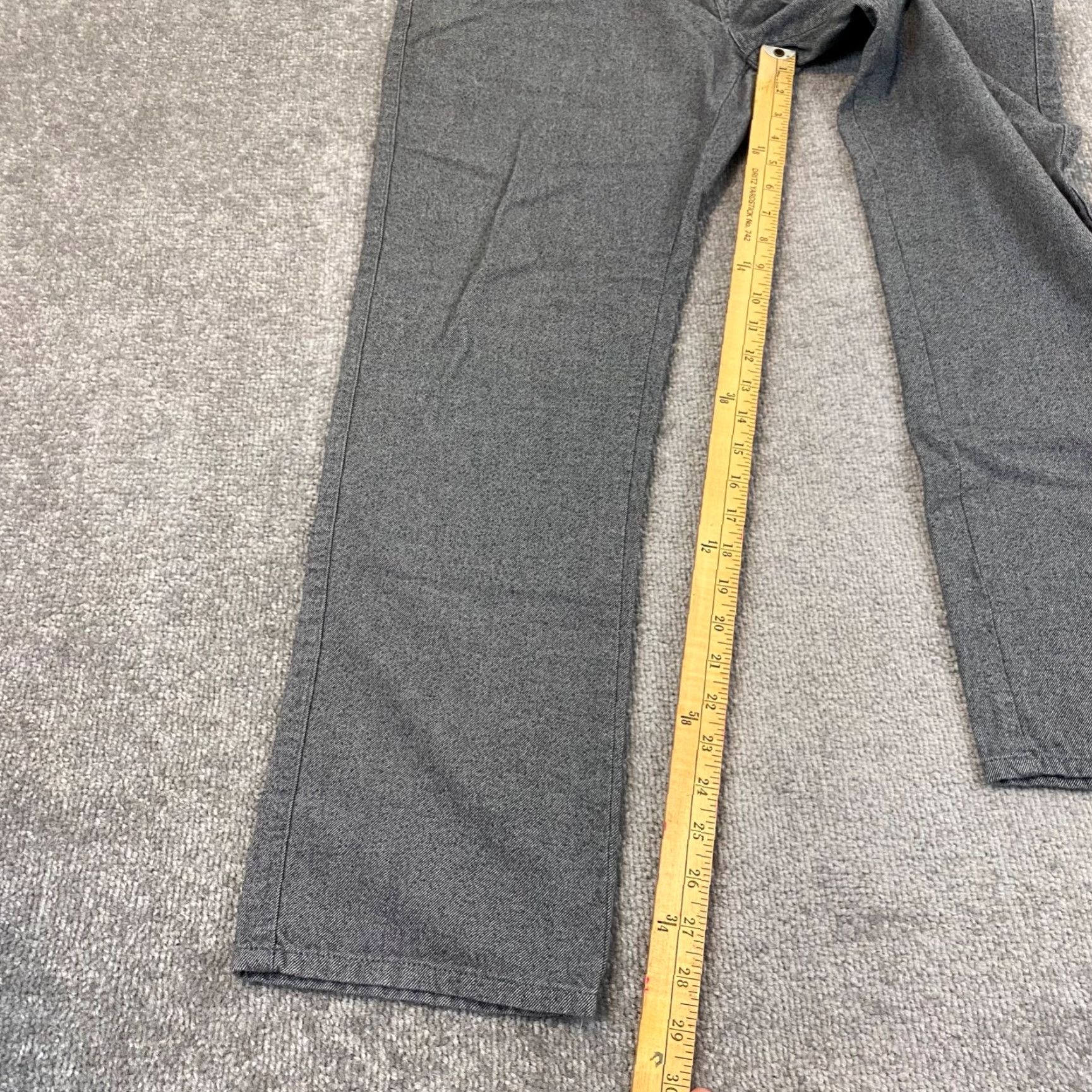 Peter Millar Vintage Peter Millar Mountainside Pants Men's 34x29 Gray Chino Golf Casual Size US 35 - 6 Thumbnail