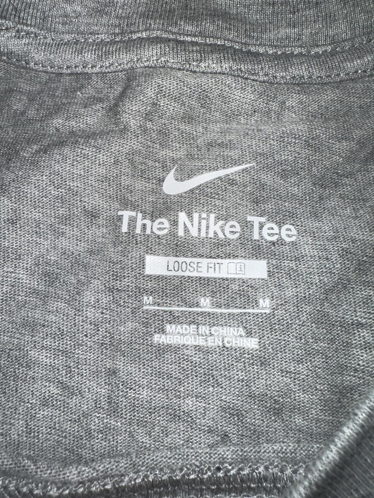 Nike Nike Men’s Paris Saint-Germain Triple Logo Legend Long Sleeve T-Shirt Sample Size US M / EU 48-50 / 2 - 3 Thumbnail